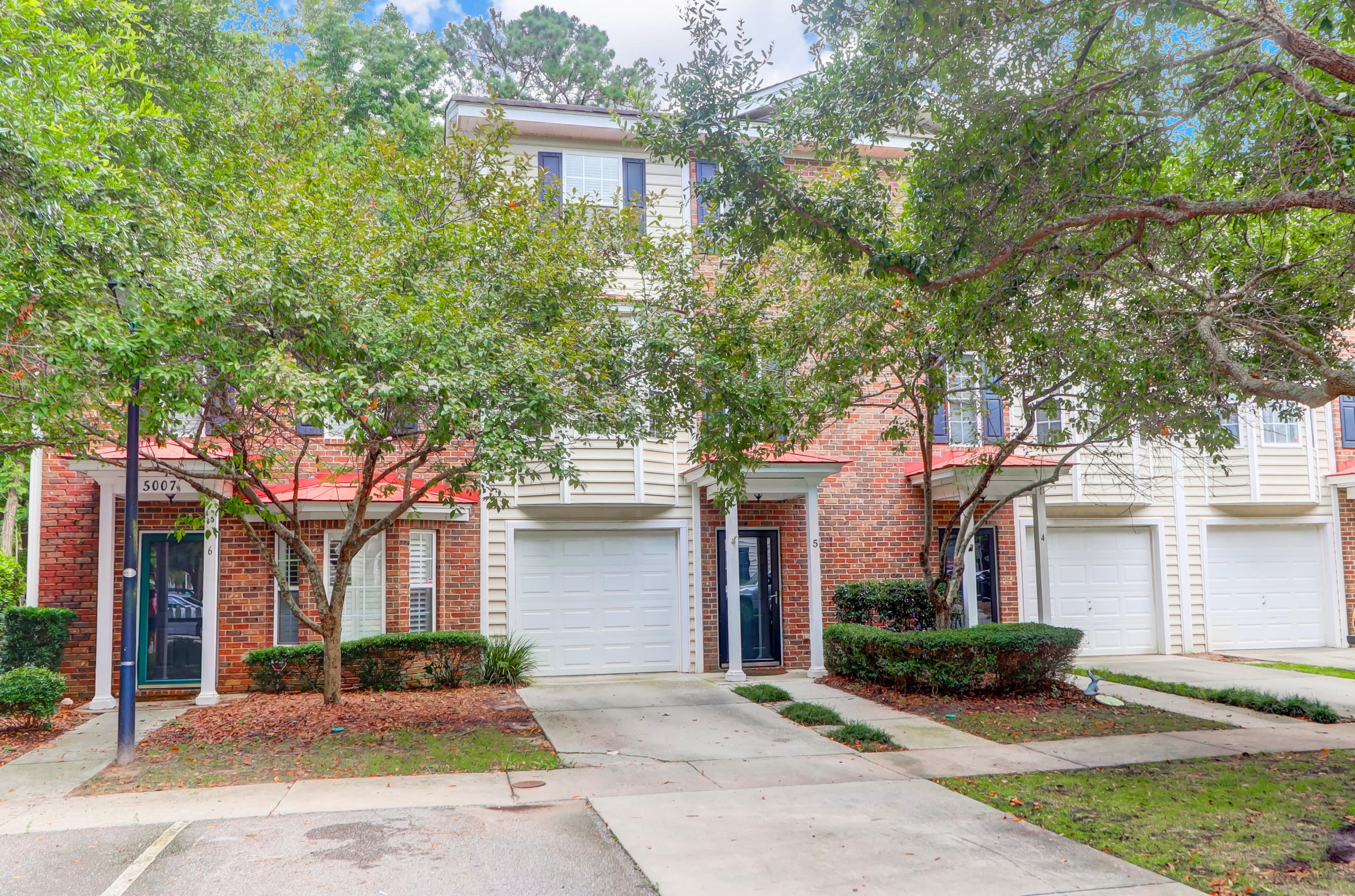 5007 Double Fox Rd, Charleston SC  29414-6628 exterior