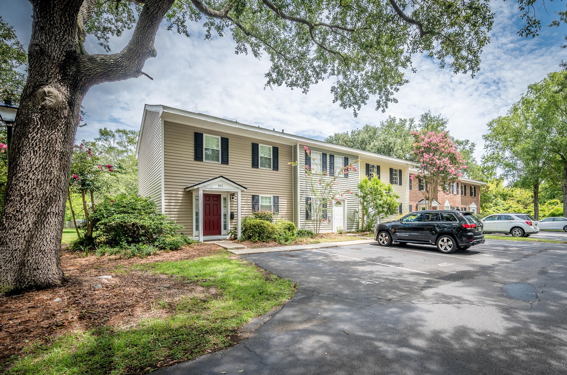 407 Carriage Ln, Mount Pleasant, SC 29464