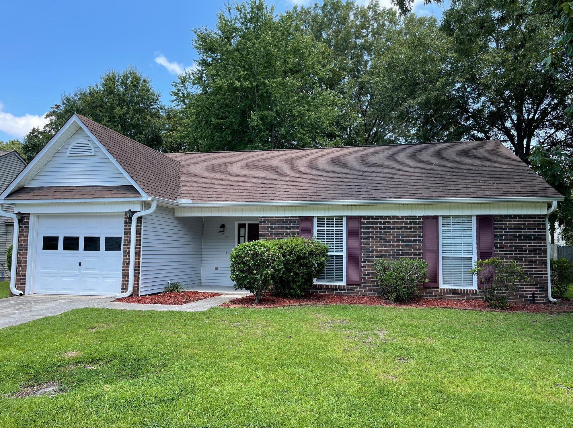 447 Indigo Rd, Charleston, SC 29445-5726