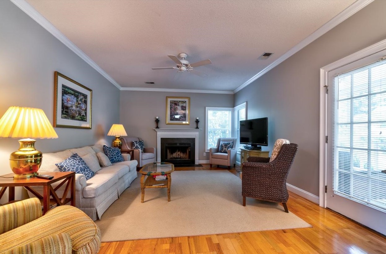 1277 Wild Olive Dr, Mount Pleasant, SC 29464
