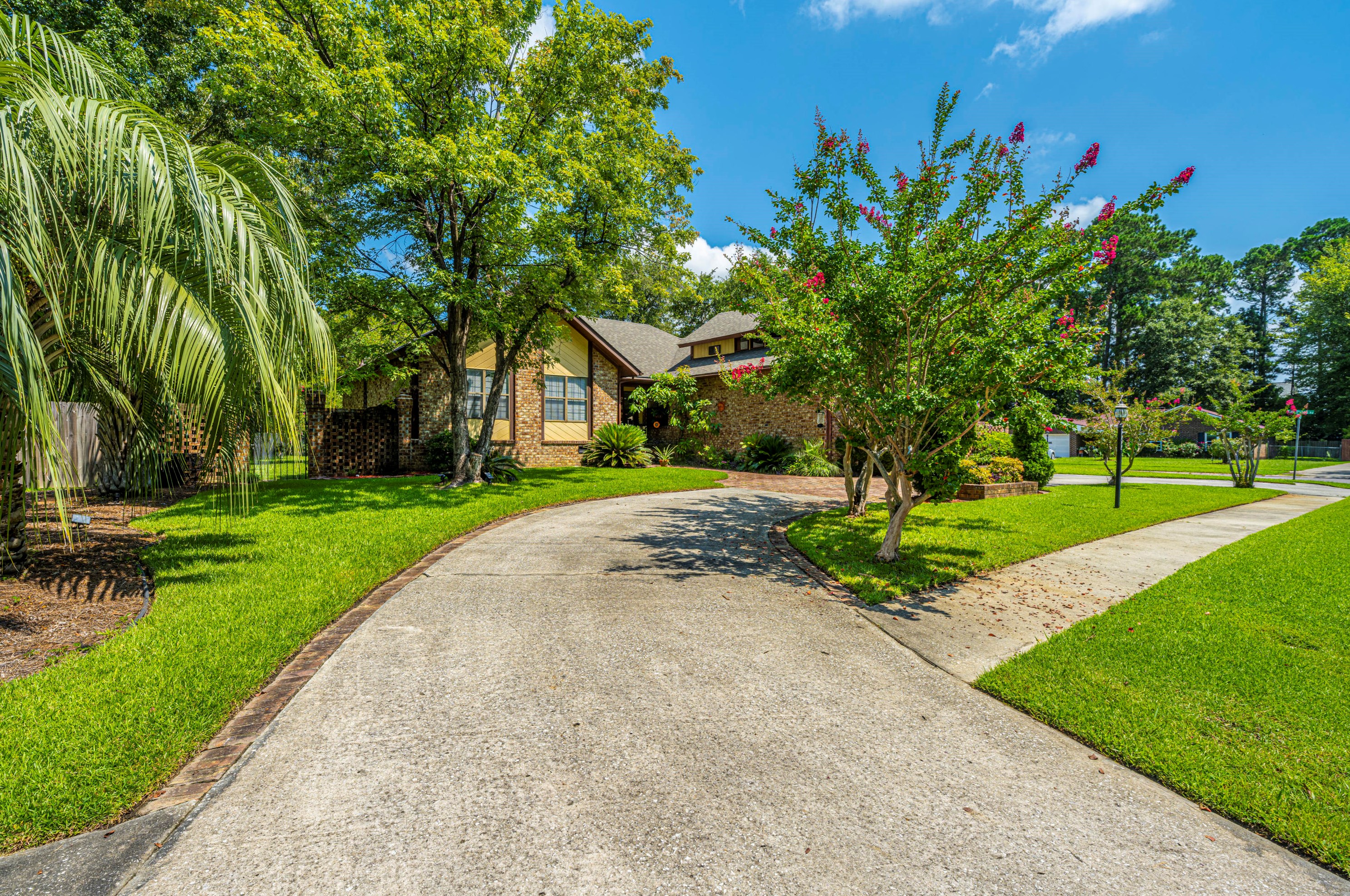 242 Tall Pines Rd, Ladson, SC 29456