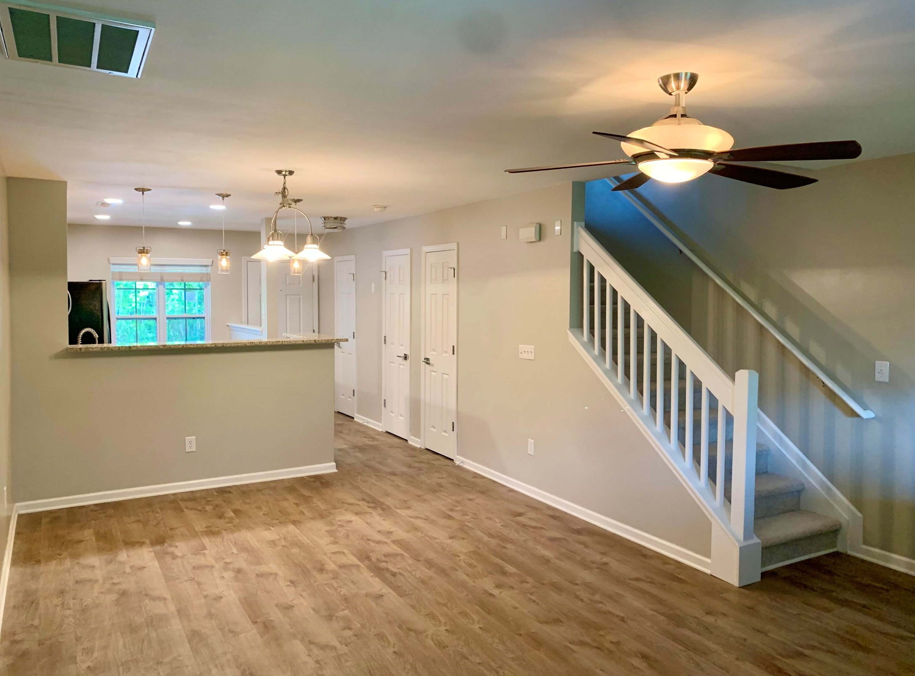 318 Kelsey Blvd, Charleston SC  29492-8343 exterior
