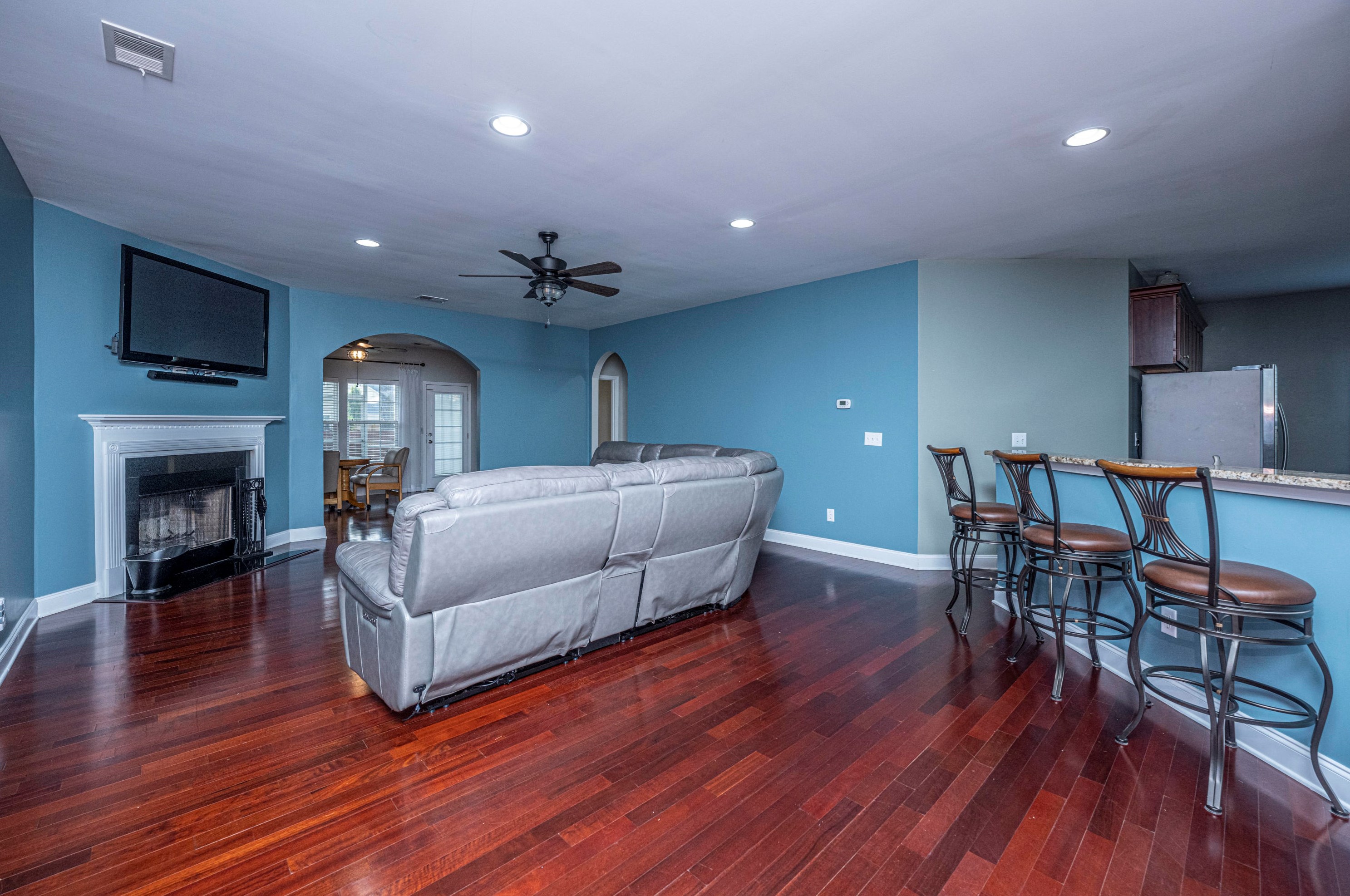 209 Red Leaf Blvd, Moncks Corner SC  29461-8881 exterior