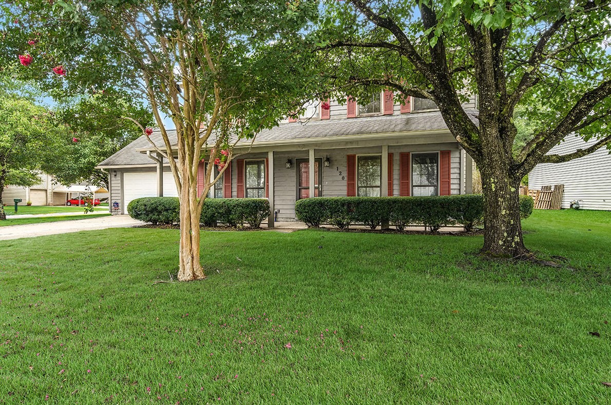 120 Hopper Dr, Summerville, SC 29483-7720