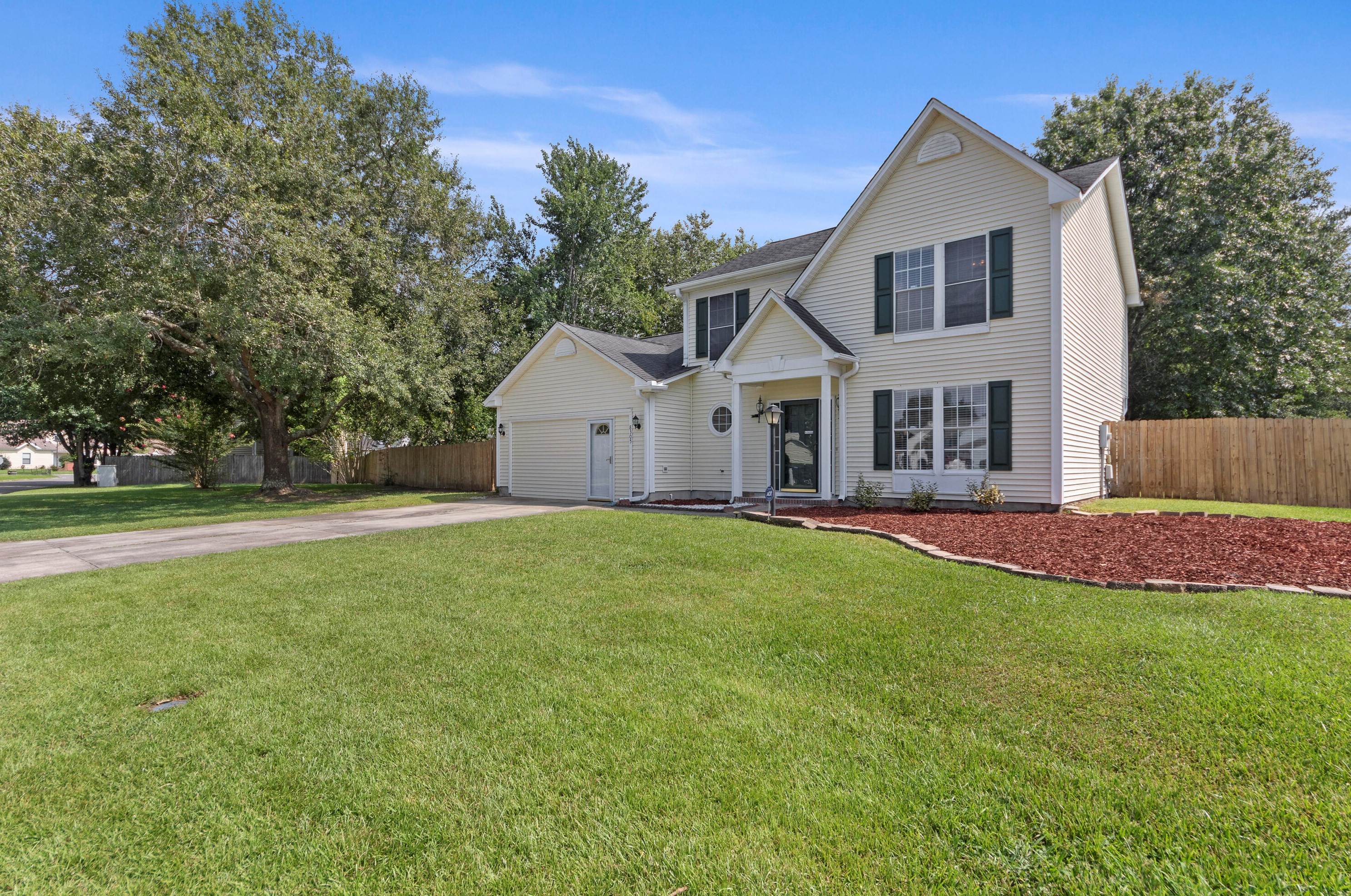 8305 Loggers Run, Charleston, SC 29420-8315