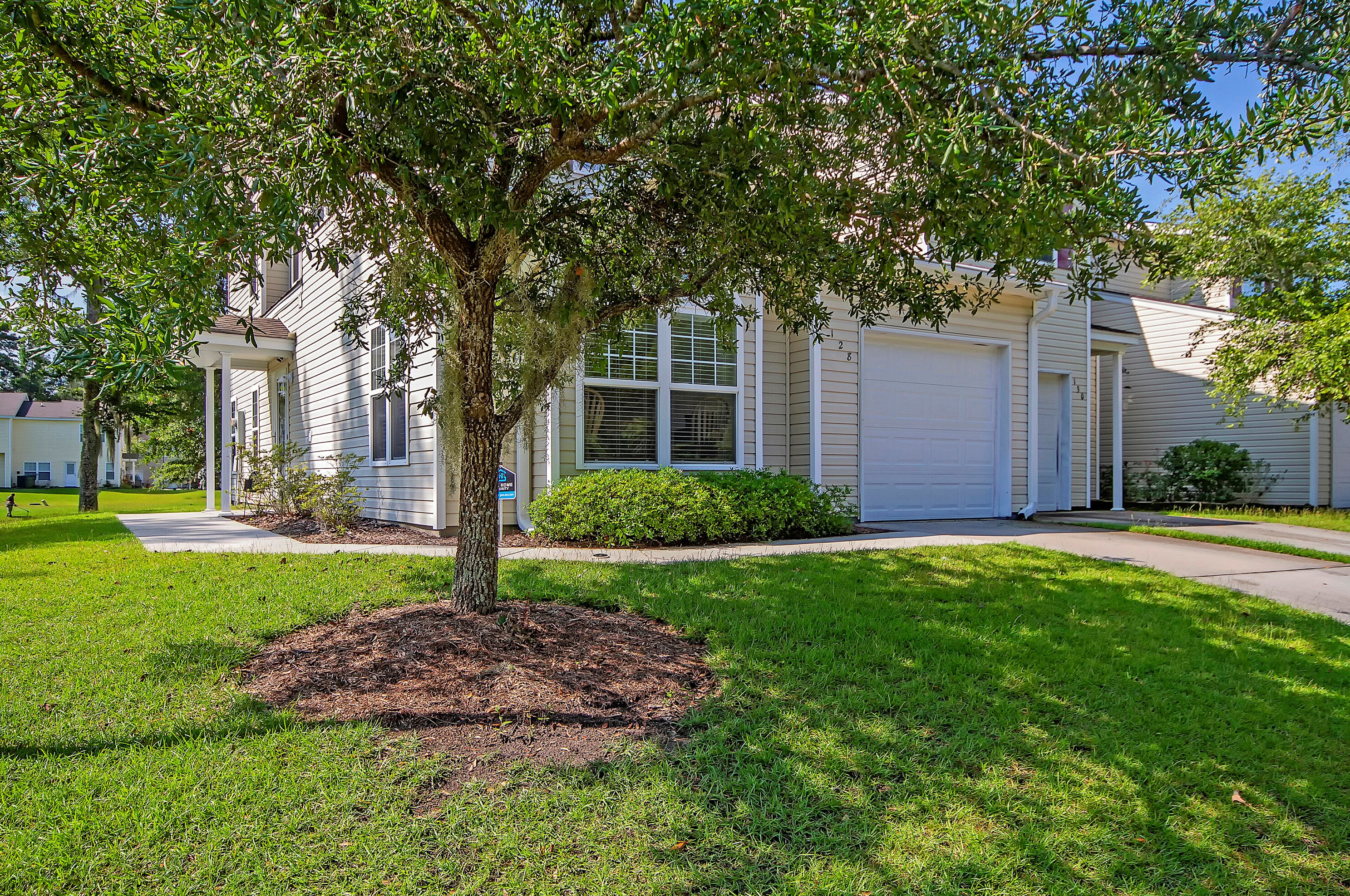 128 Grand Oaks Dr, Ladson, SC 29456