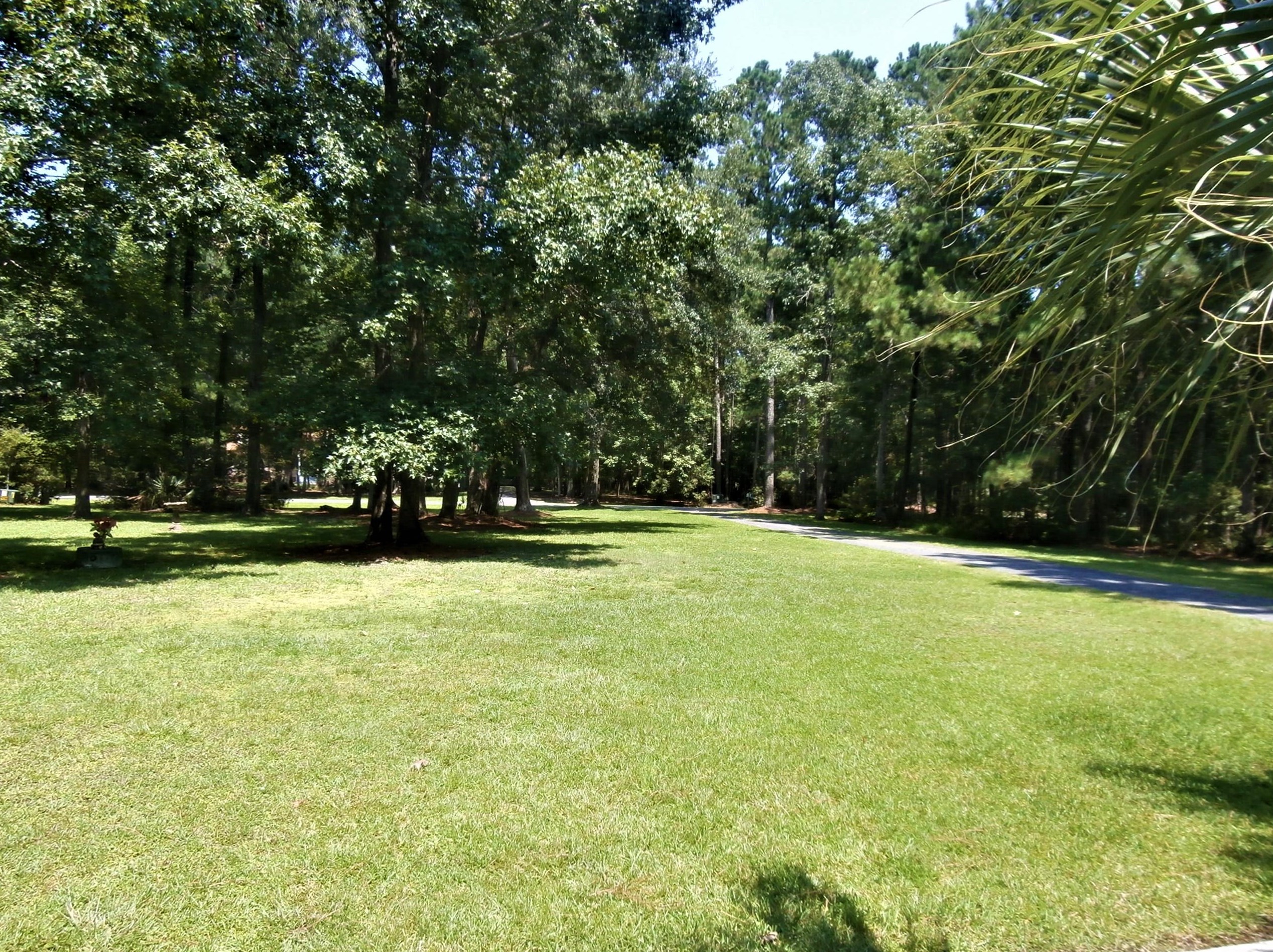 569 Woodspring Rd, Mount Pleasant, SC 29466-8314