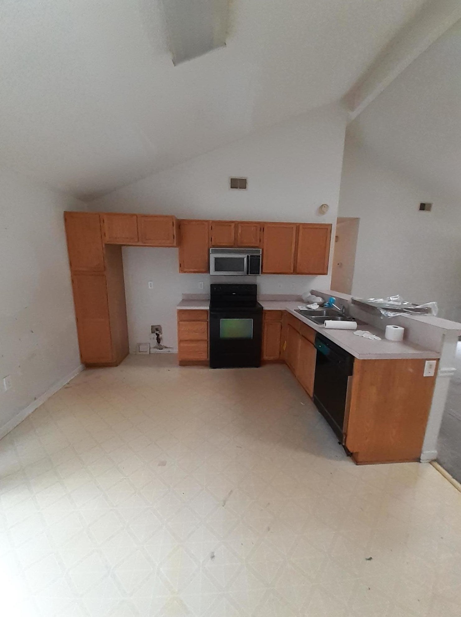 6 Studebaker Ct, Charleston, SC 29414-6952
