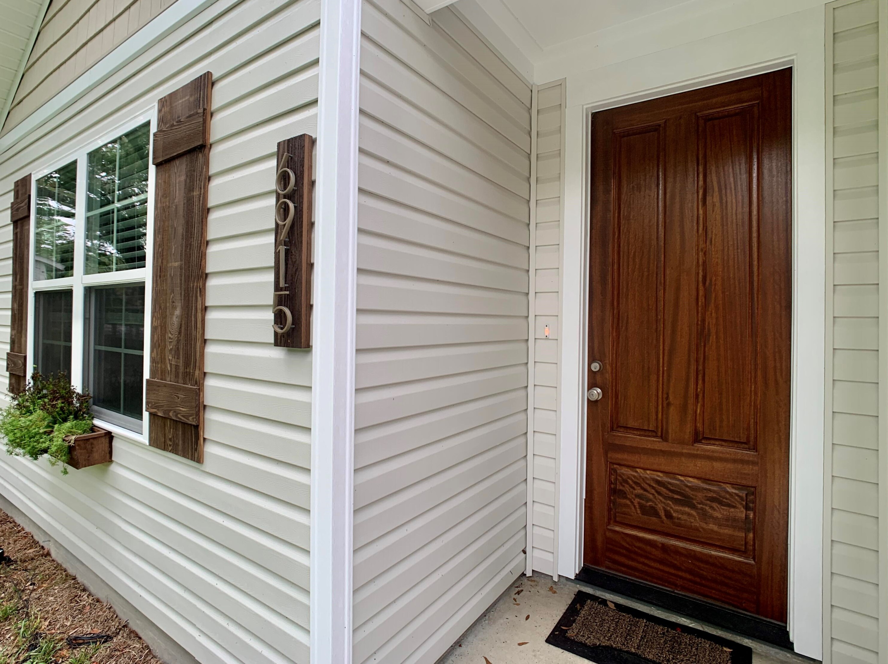 6915 Orvin St, Charleston SC  29406-4510 exterior