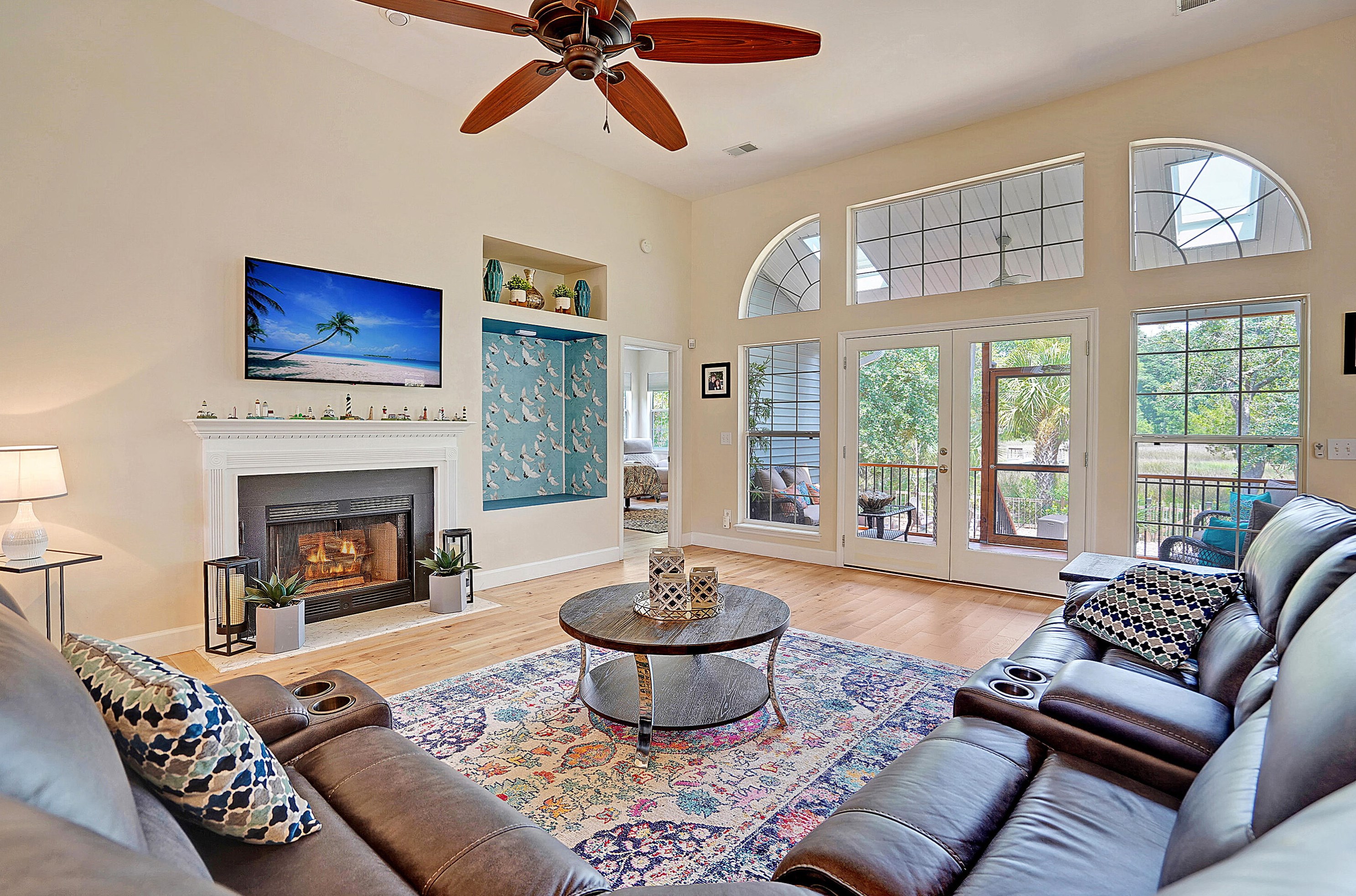 1869 Palmetto Isle Dr, Mount Pleasant SC  29466-8773 exterior