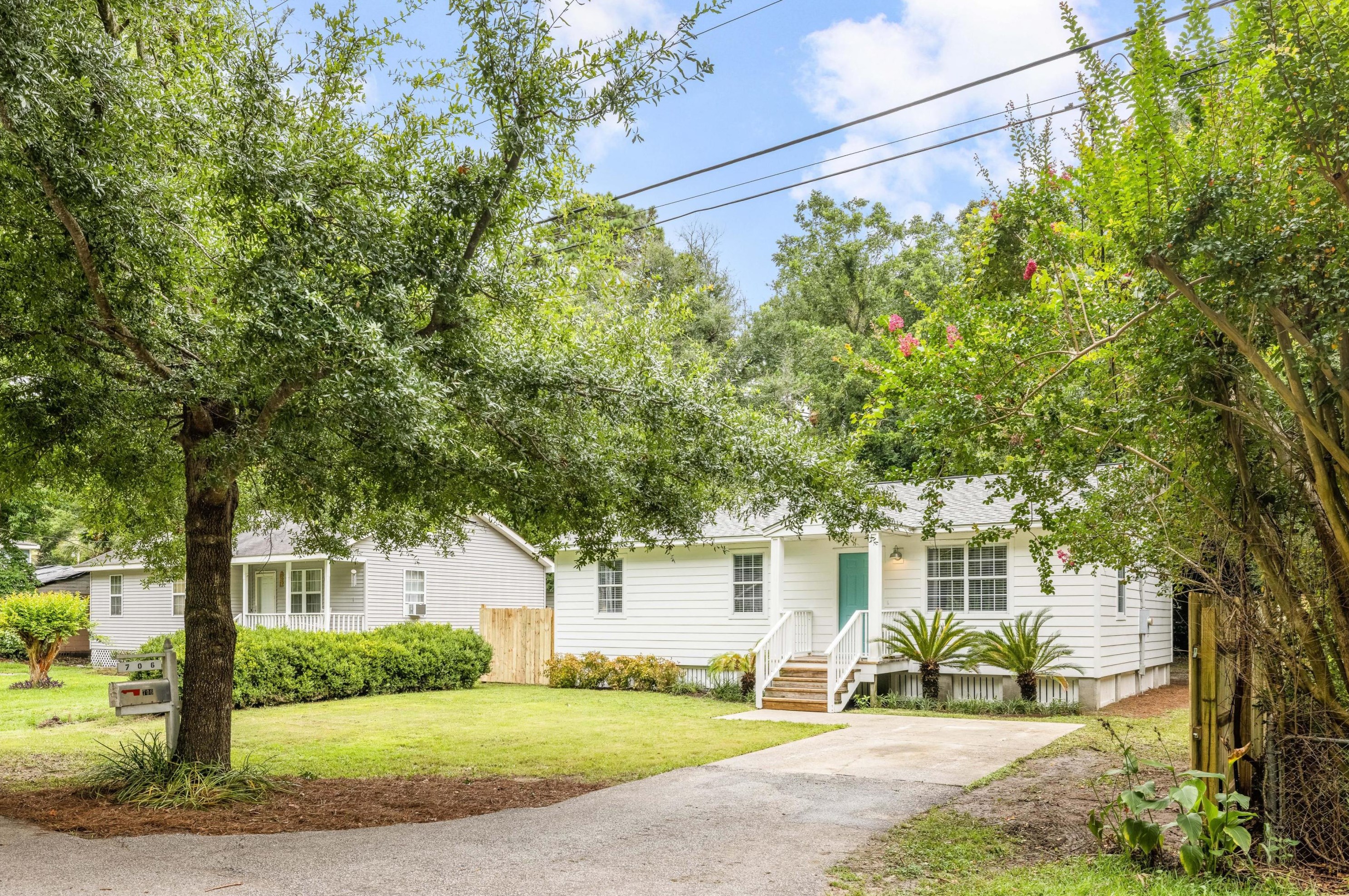 706 York St, Mount Pleasant, SC 29464