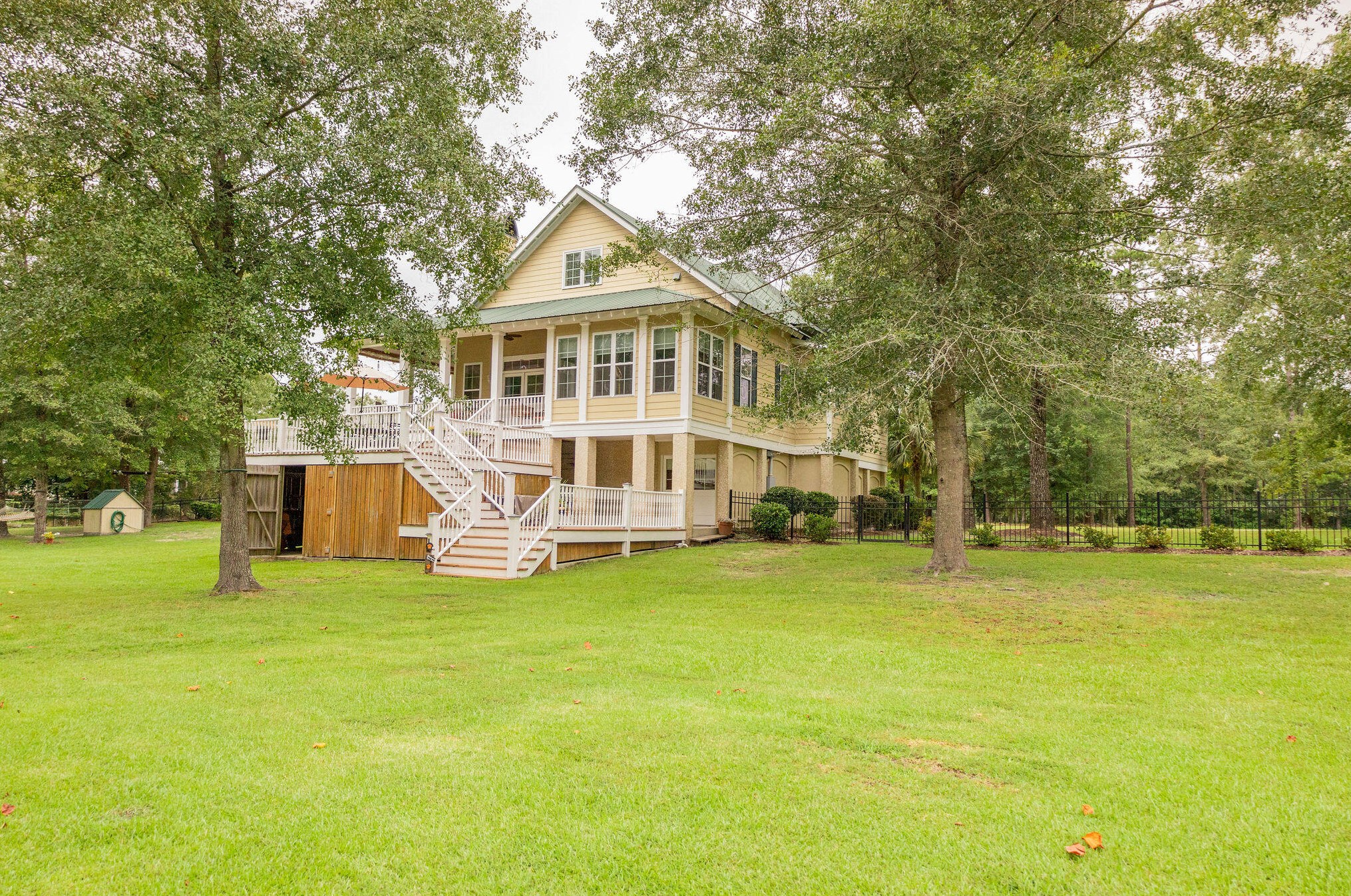 51 Denmark Ct, Walterboro SC  29488-5677 exterior