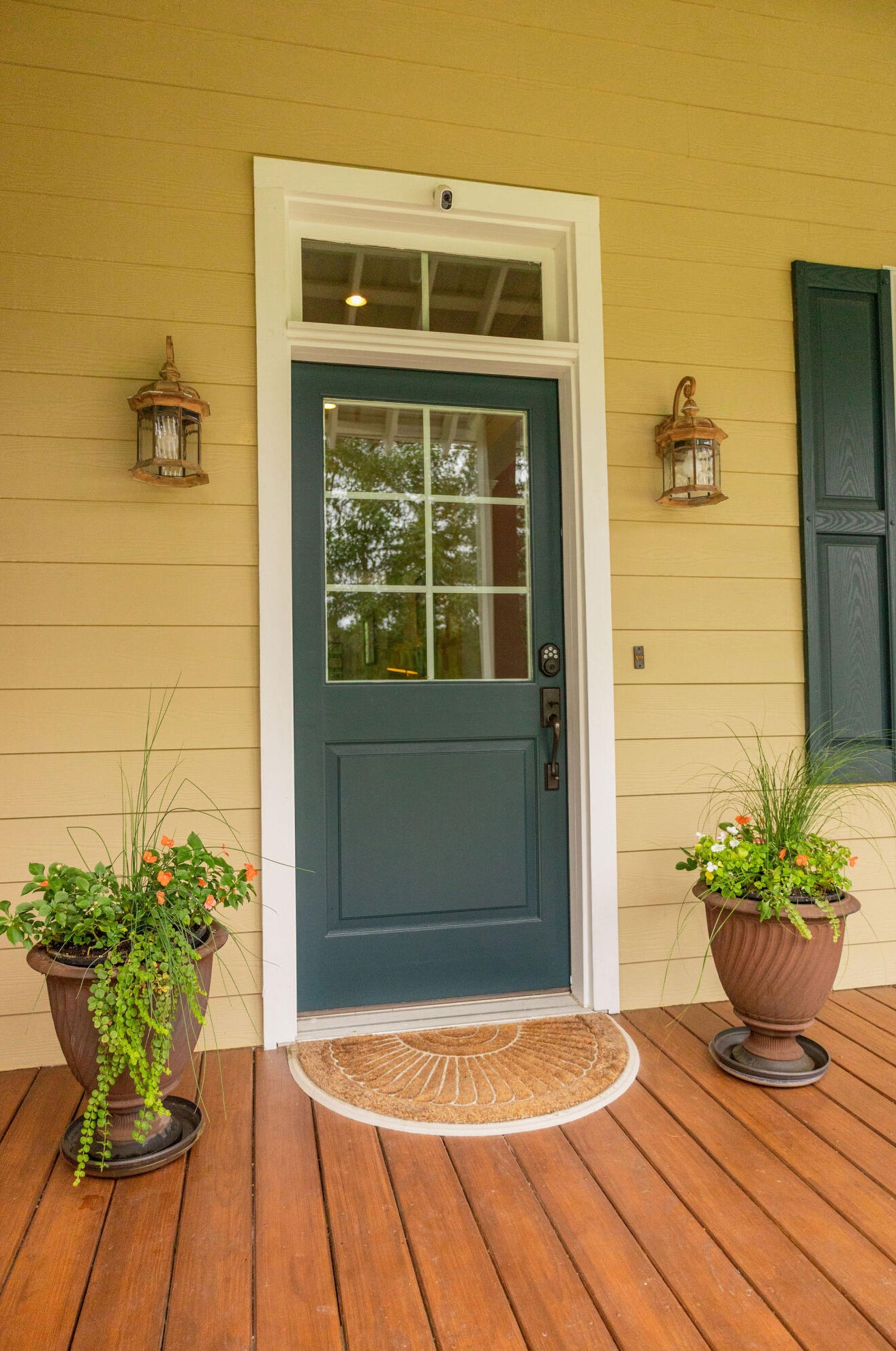 51 Denmark Ct, Walterboro SC  29488-5677 exterior