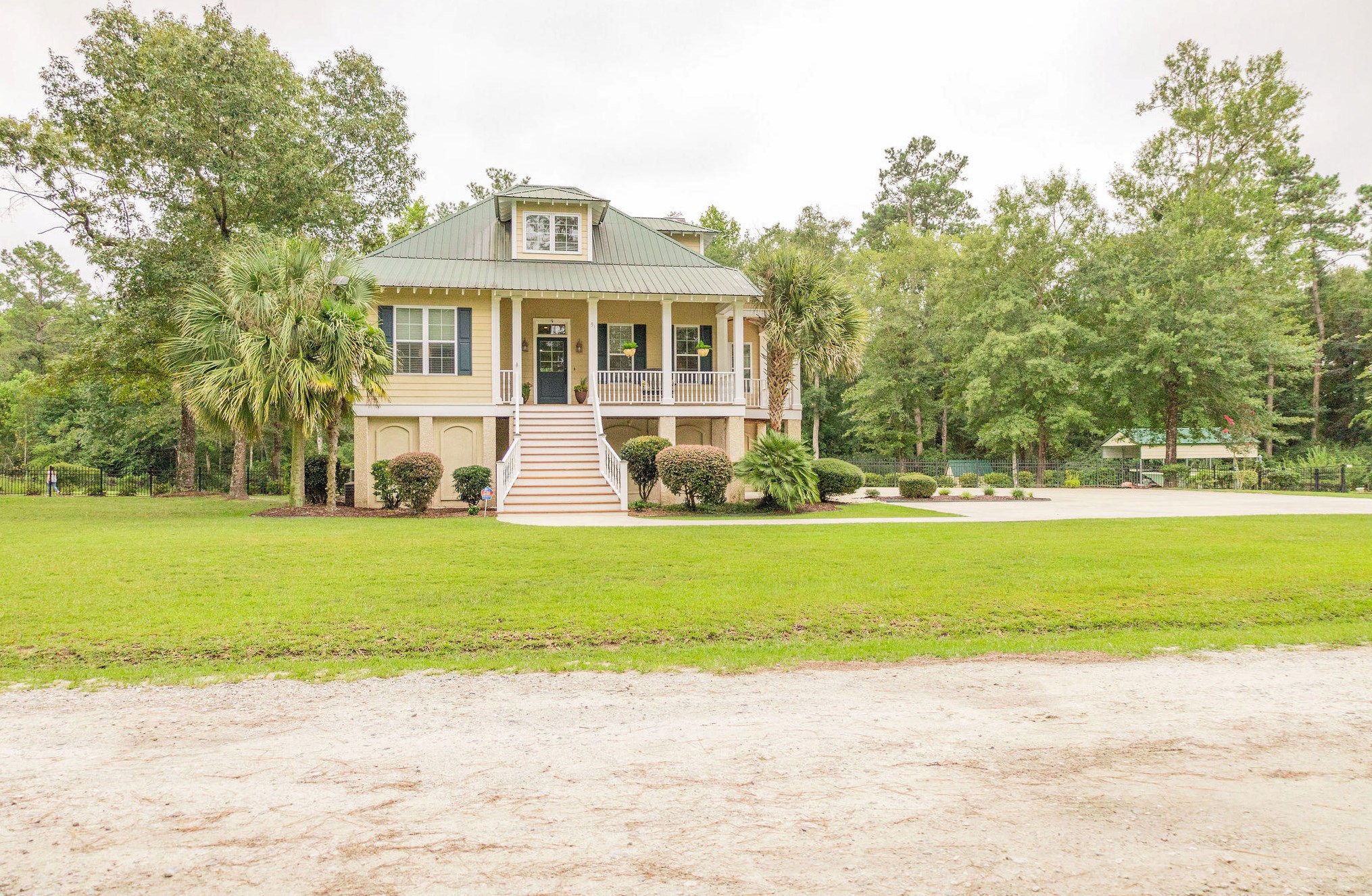 51 Denmark Ct, Walterboro SC  29488-5677 exterior
