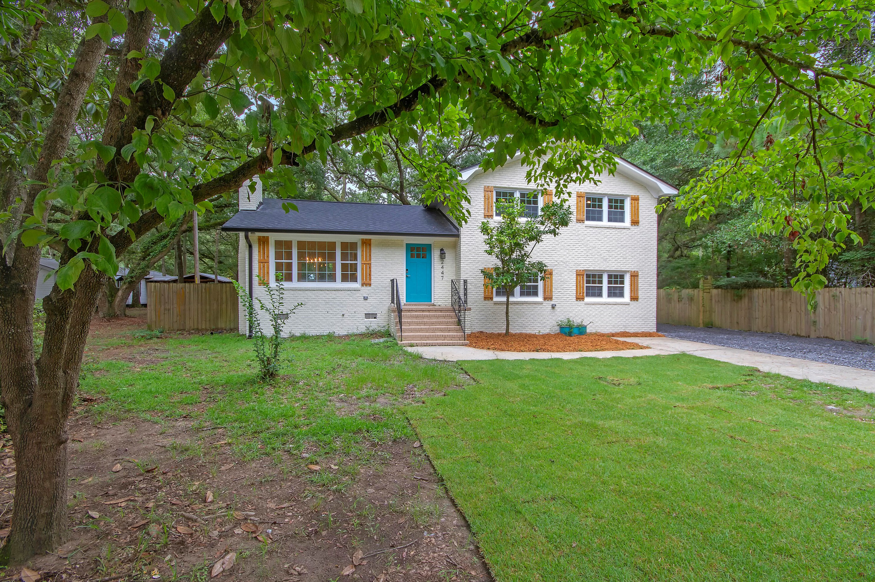 2447 Marina Rd, Wadmalaw Is, SC 29487