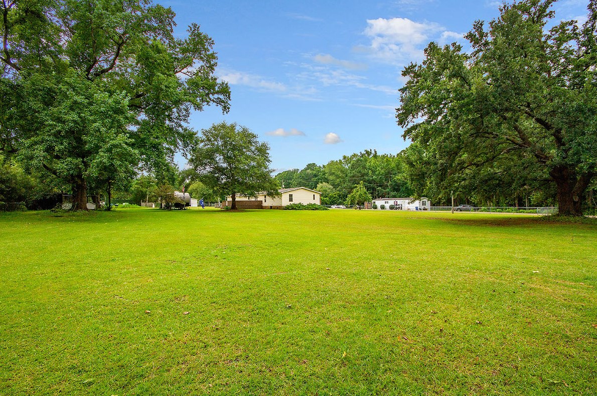 207 Catawba Hl Ct, Walterboro SC  29488-6689 exterior