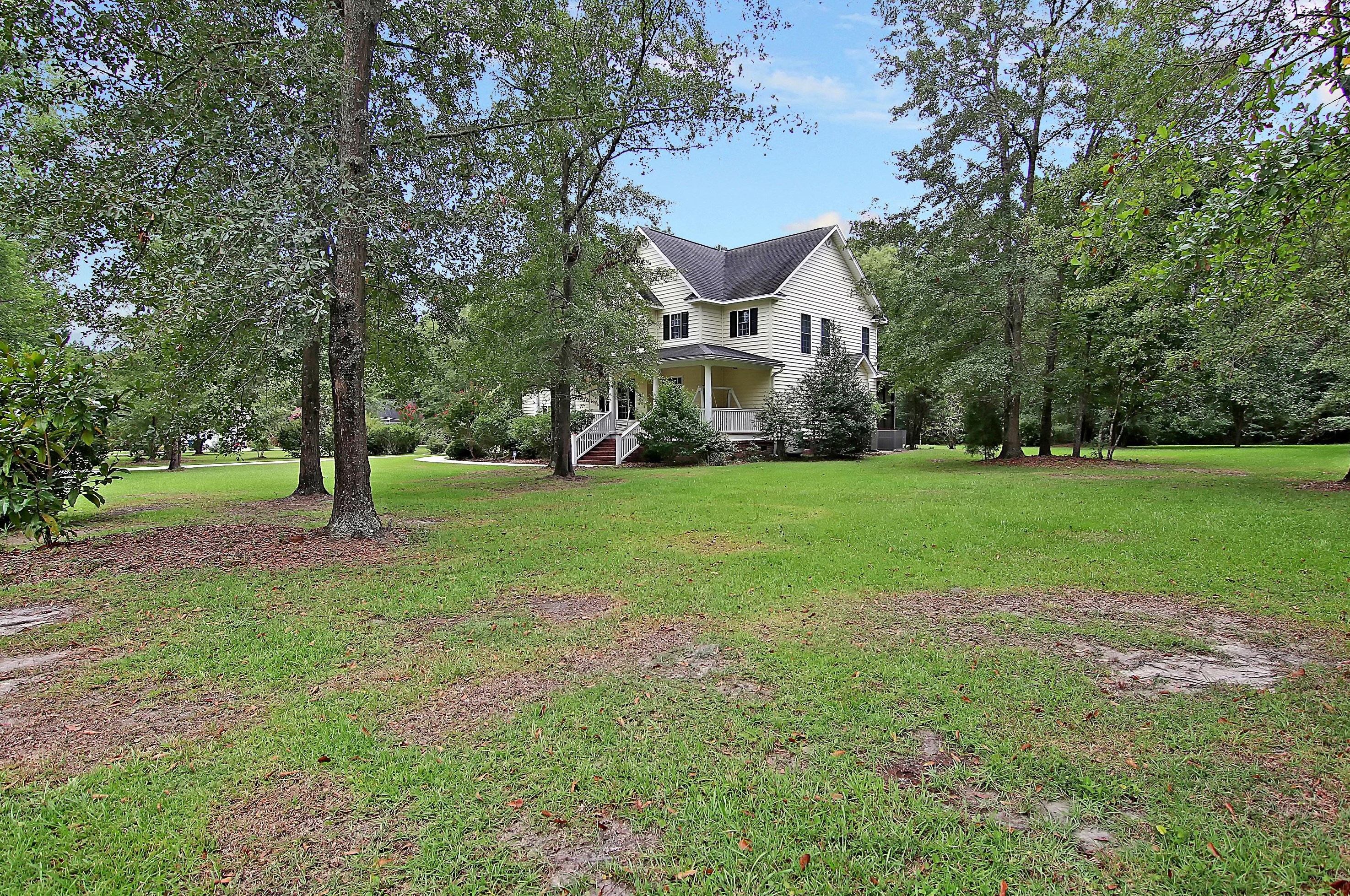 1091 Millies Way Dr, Moncks Corner, SC 29461-4429