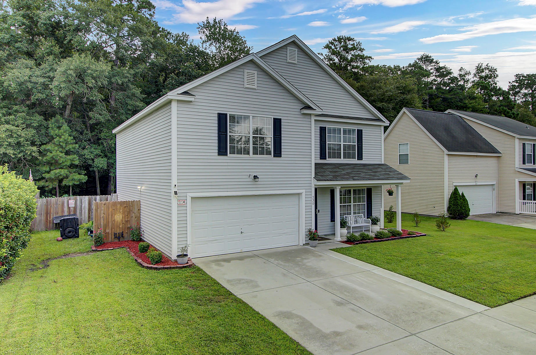 230 Eagle Ridge Rd, Summerville SC  29485-8480 exterior