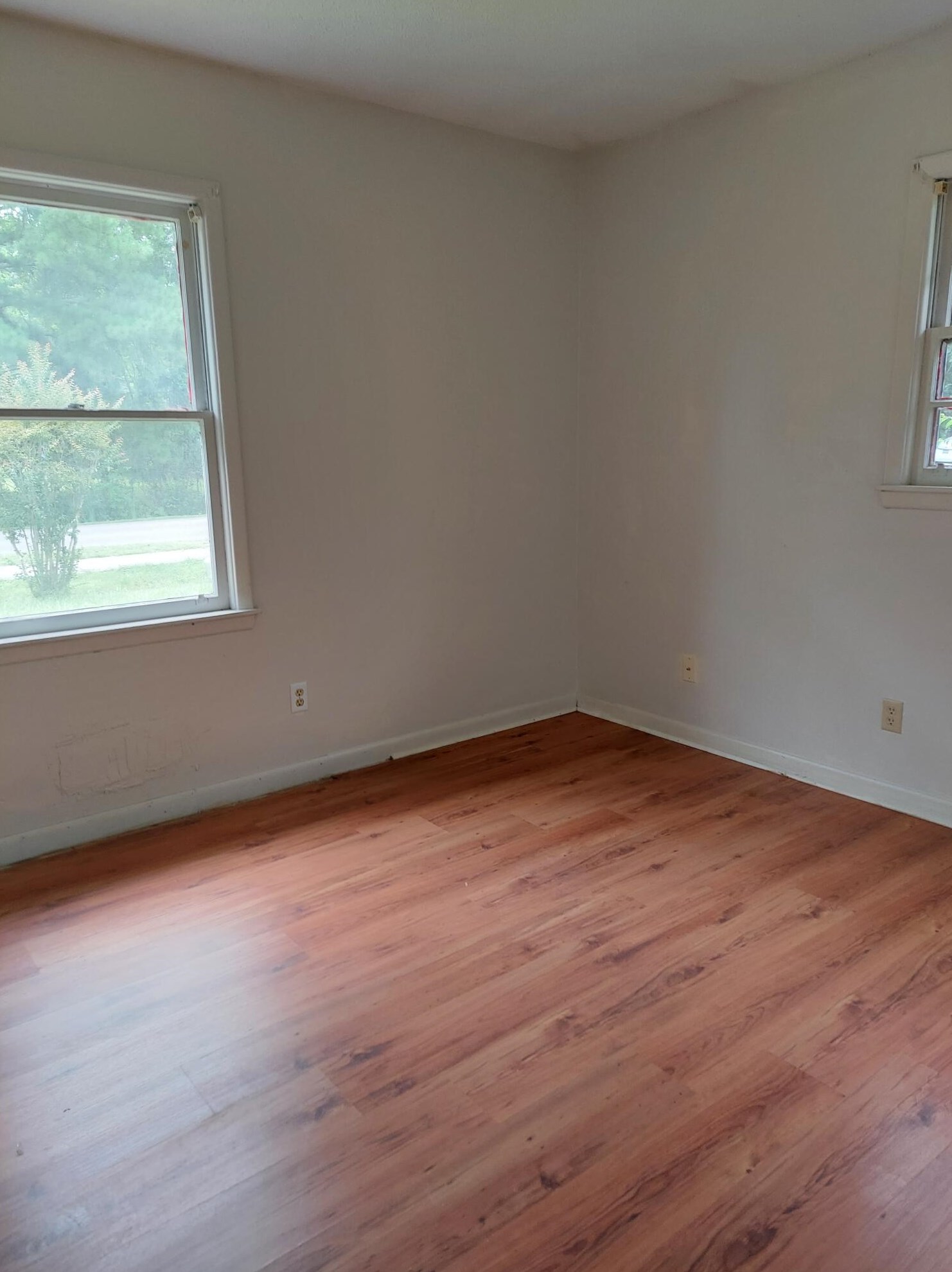 202 Iris St, Summerville, SC 29483