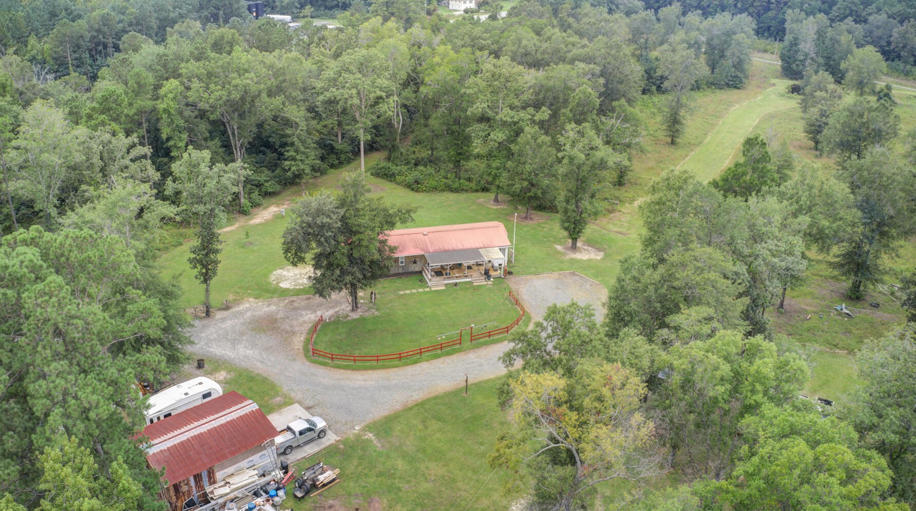 130 Grace Ln, Saint George, SC 29477-7944