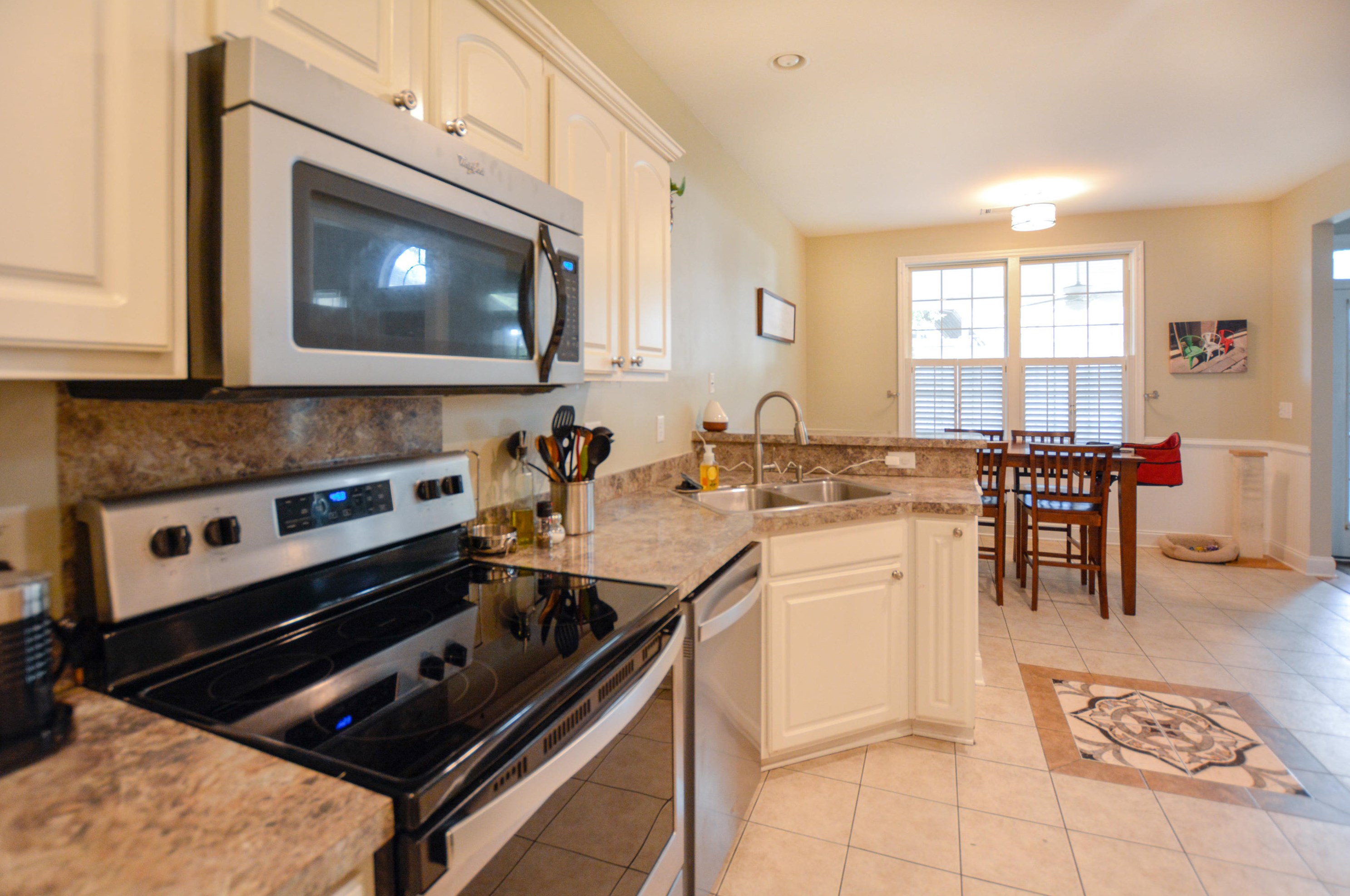 107 Hialeah Ct, Summerville, SC 29483