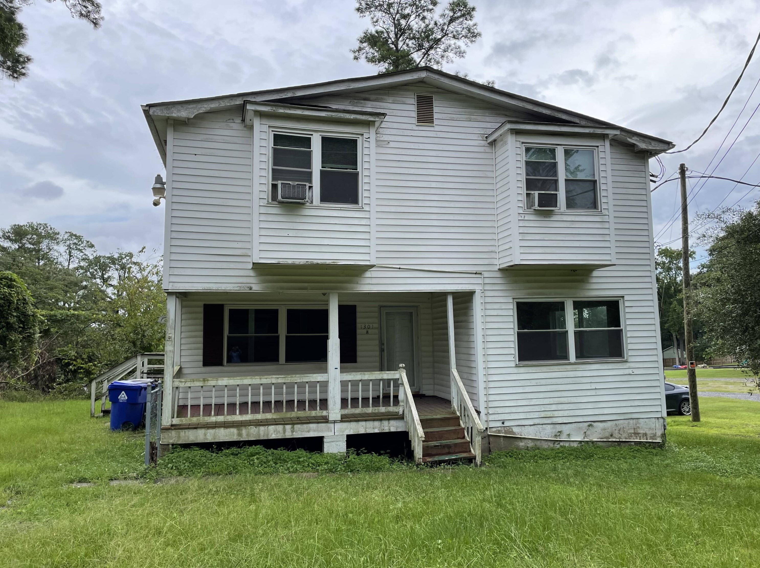 1301 Sumner Ave, Charleston, SC 29406-3825