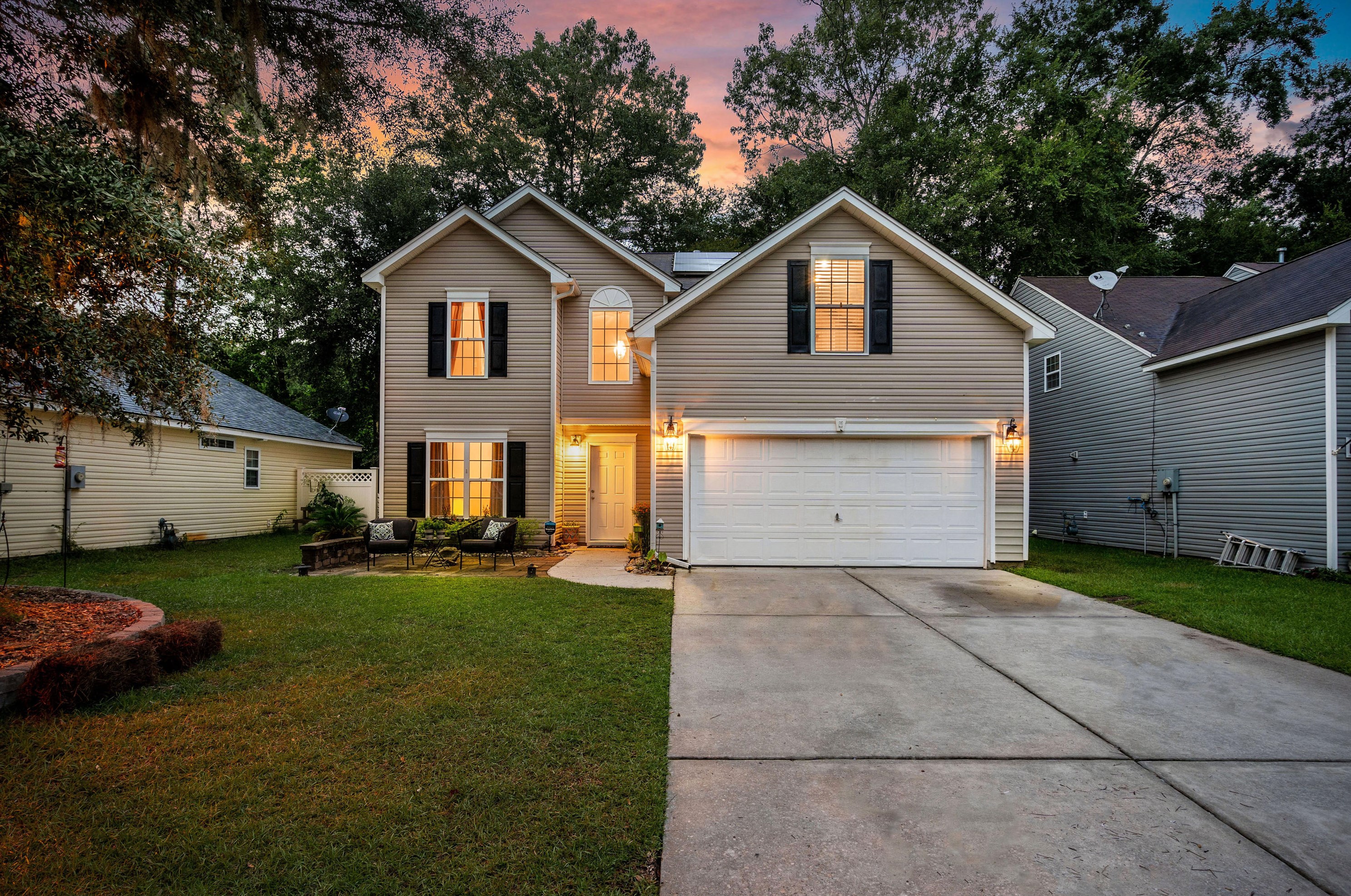 402 Arbor Oaks Dr, Summerville, SC 29485-4584
