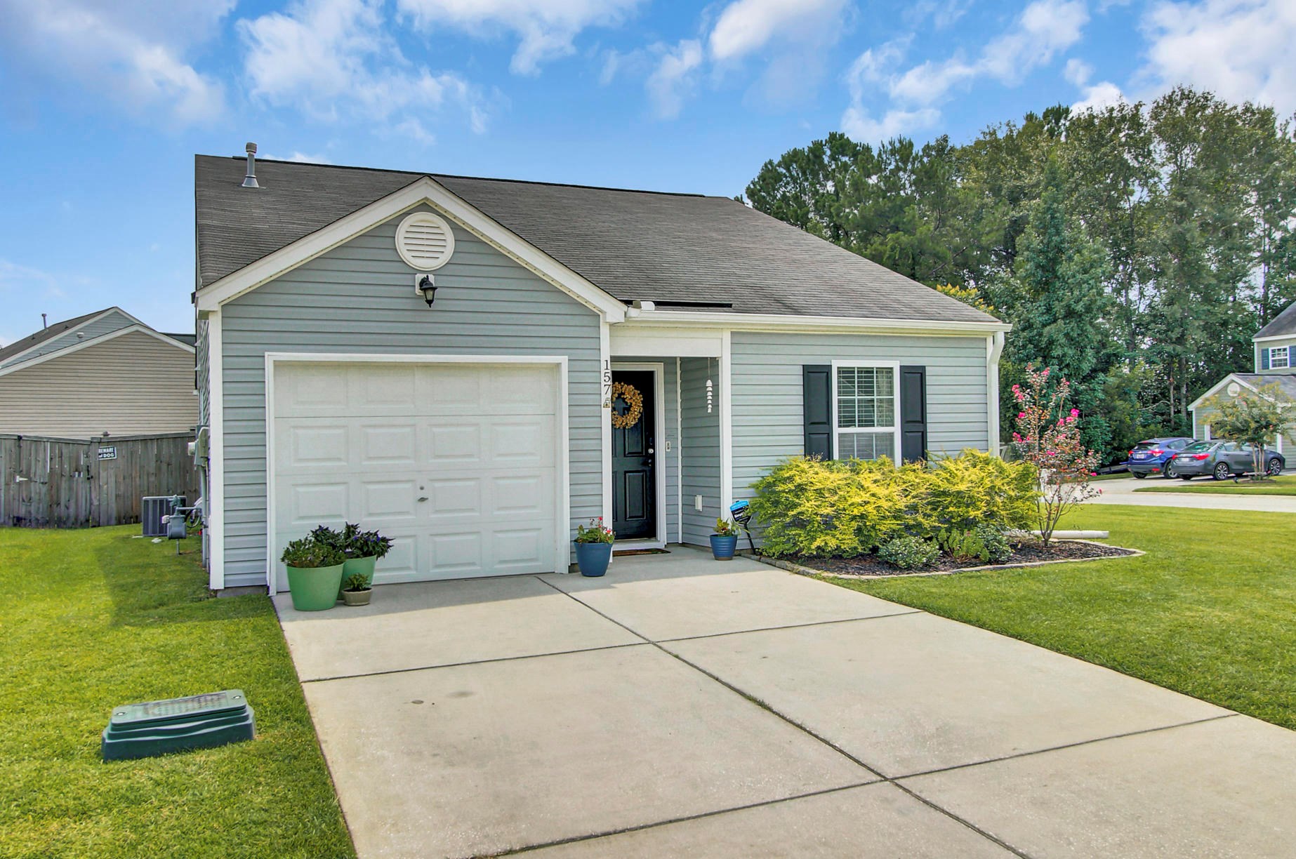 157 Tyger St, Summerville, SC 29485-6833