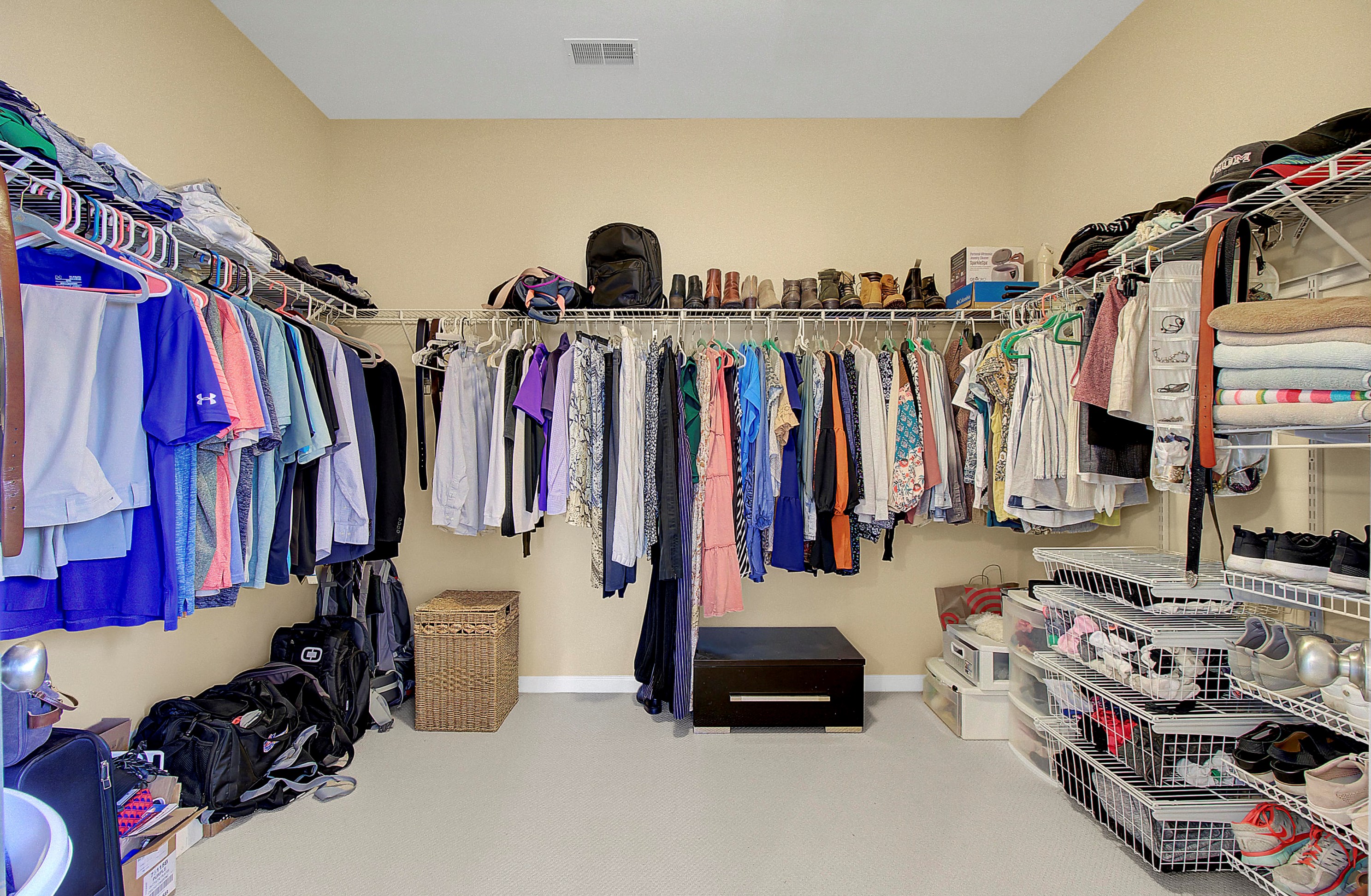 7506 Hawks Cir, Charleston SC  29410-8248 exterior