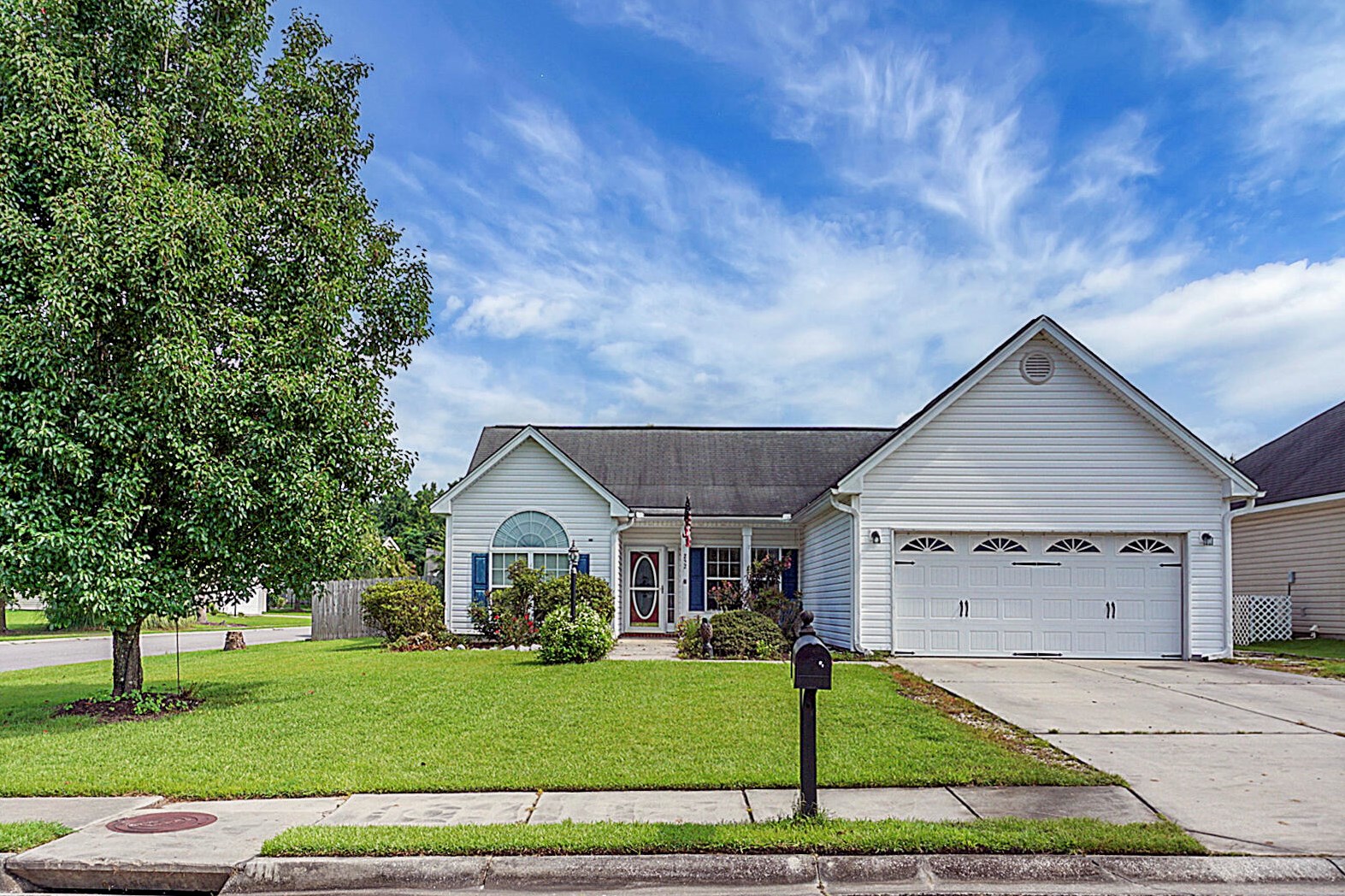 252 Highwoods Plantation Ave, Summerville, SC 29485-6403