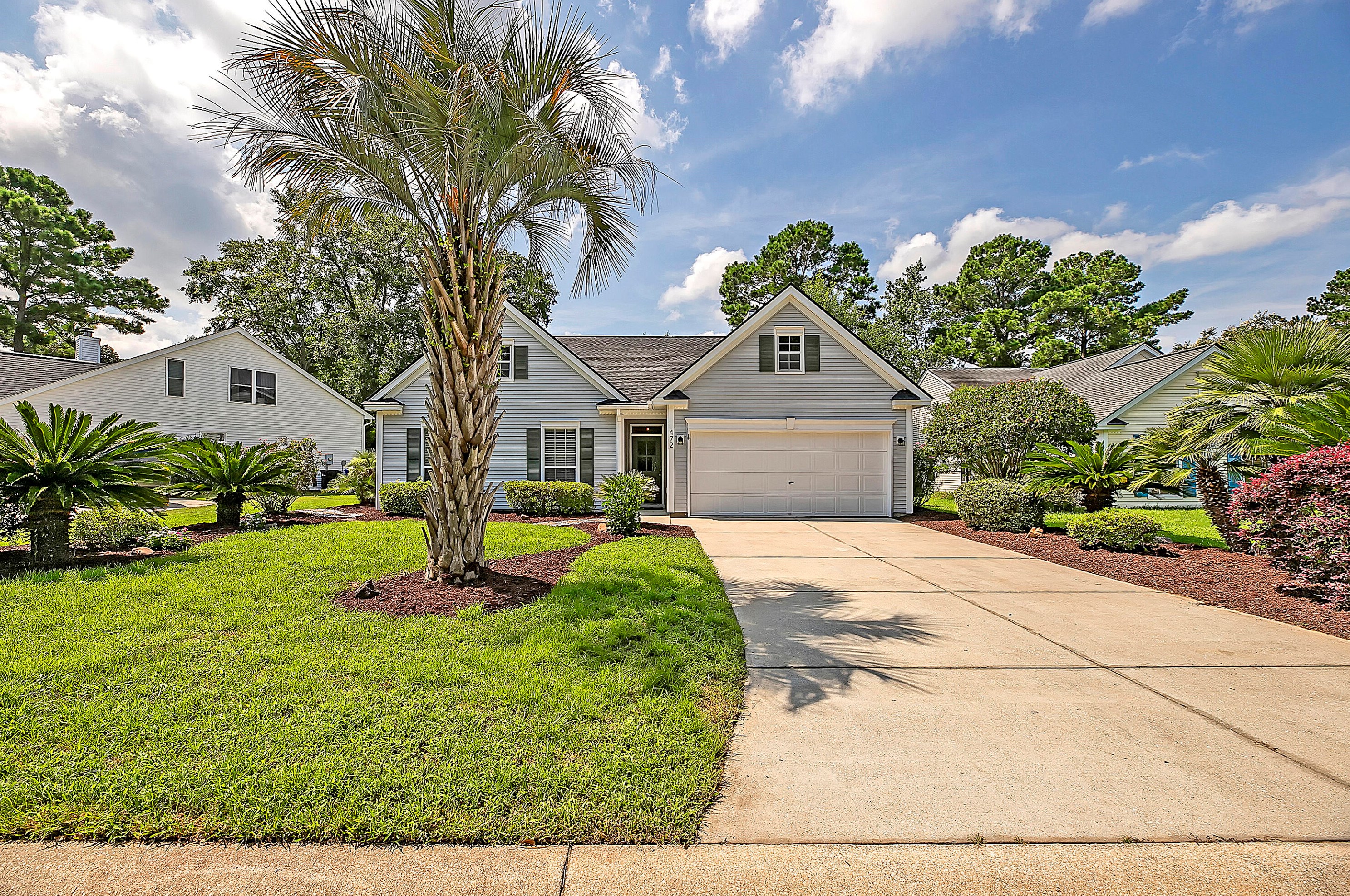 472 Old Carolina Ct, Mount Pleasant, SC 29464