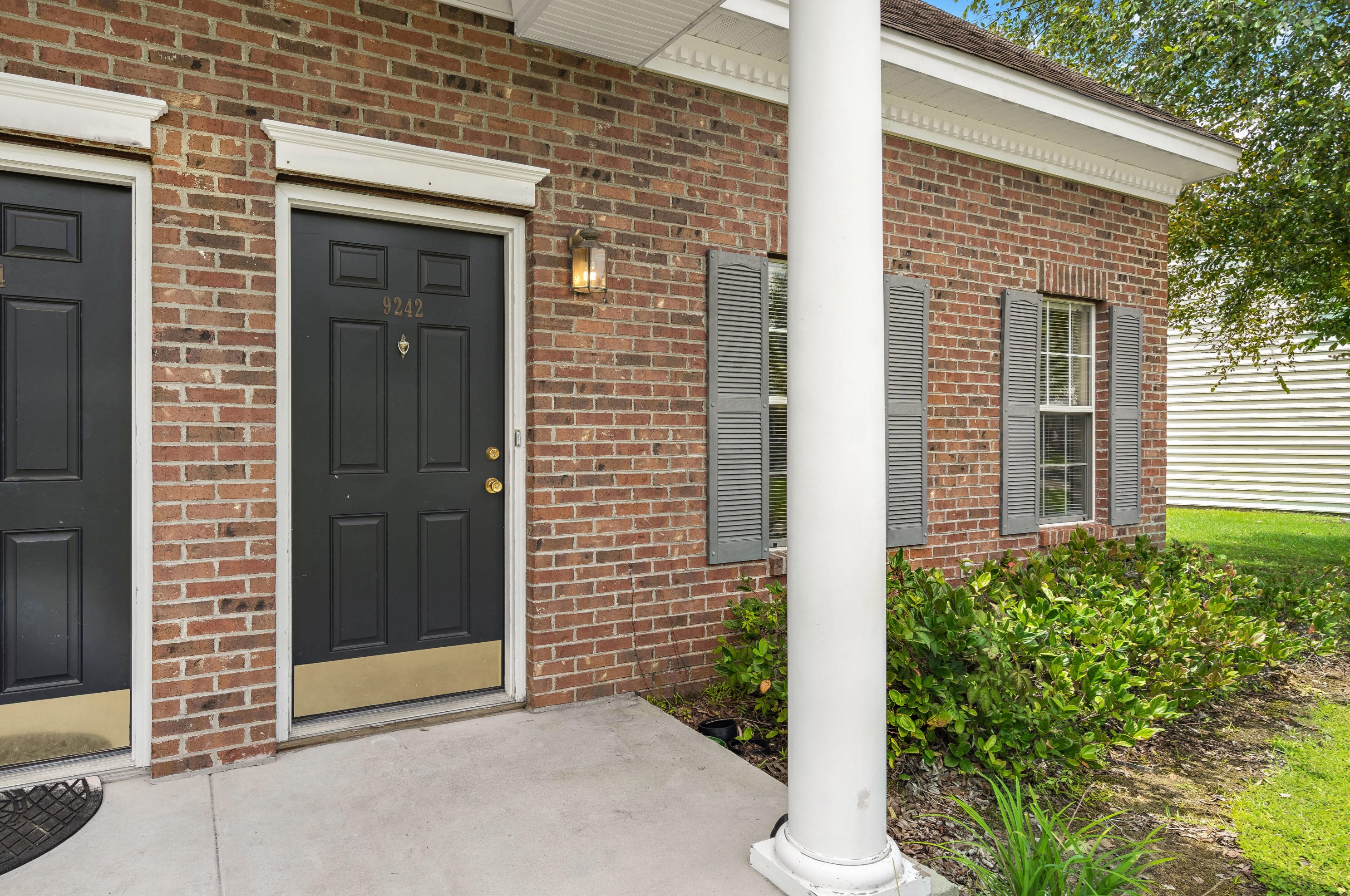 9242 Ayscough Rd, Summerville, SC 29485-8532