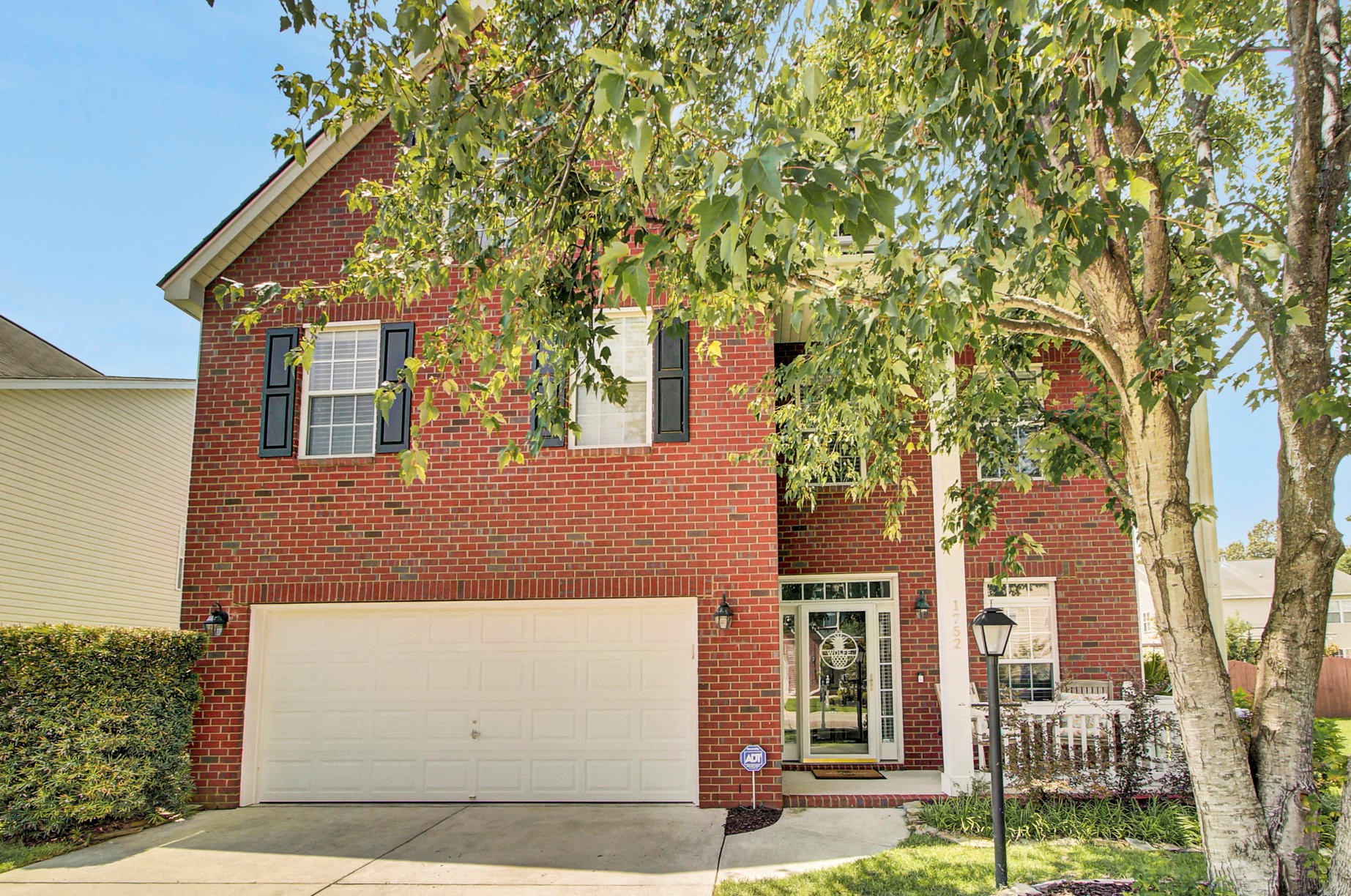 1752 Wayah Dr, Charleston, SC 29414-5886