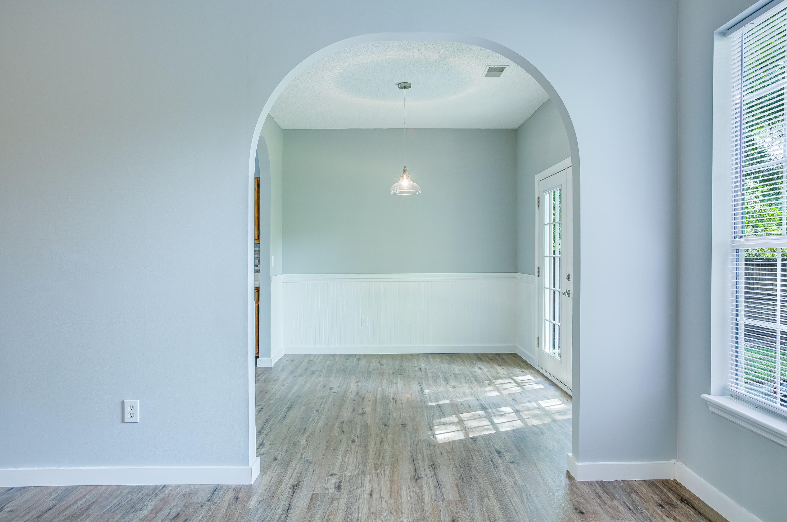 111 Amberside Dr, Charleston, SC 29445-4056