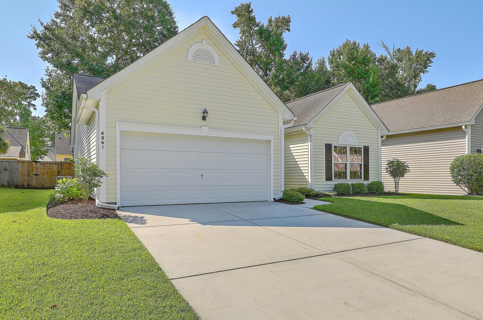 4861 Law Blvd, Summerville, SC 29485-8590