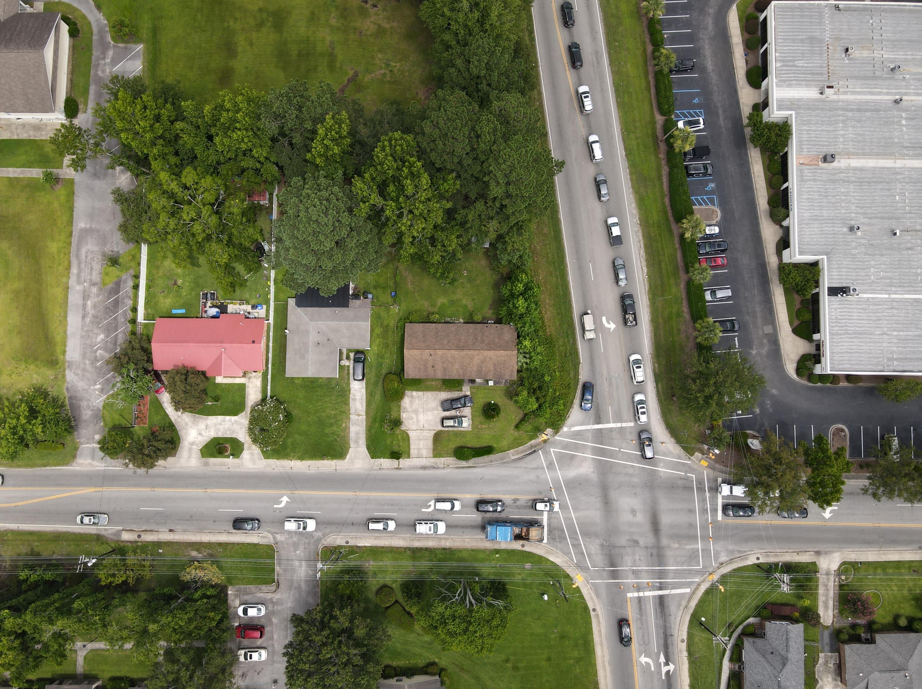 2003 Savage Rd, Charleston, SC 29407-4730