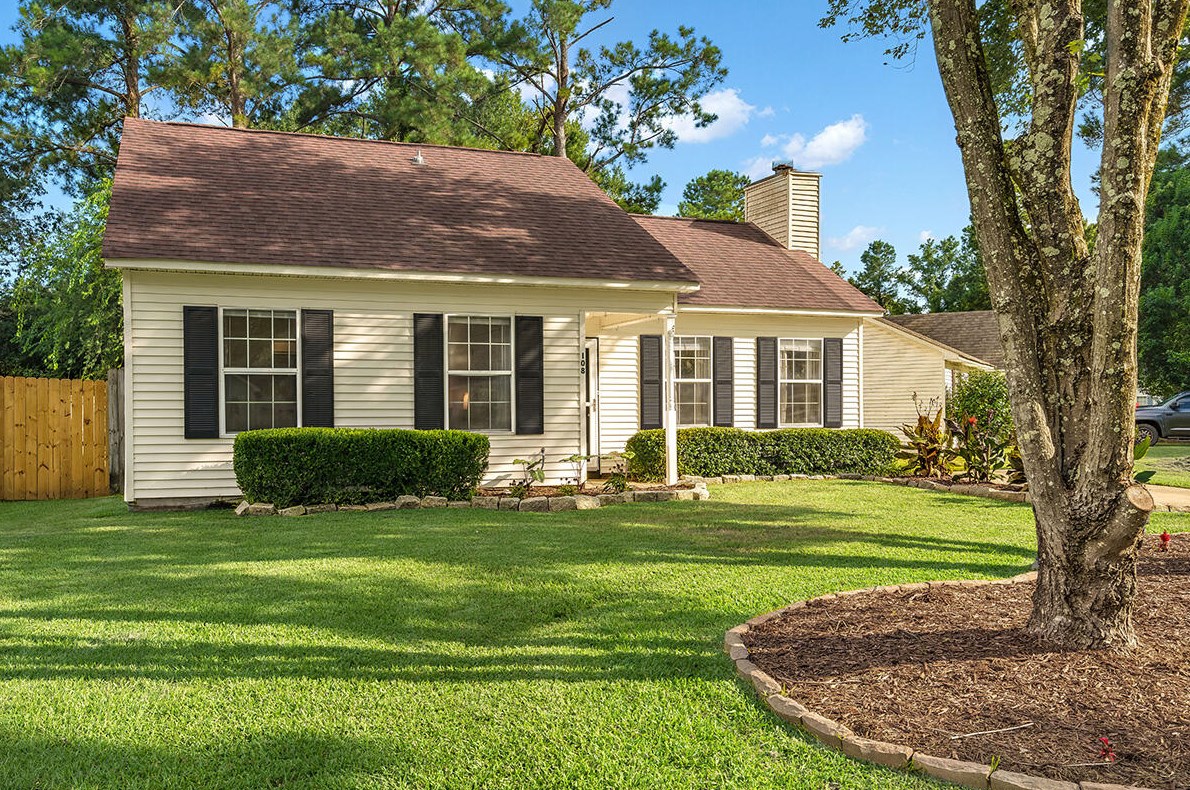 108 Coronet St, Summerville, SC 29483-9702