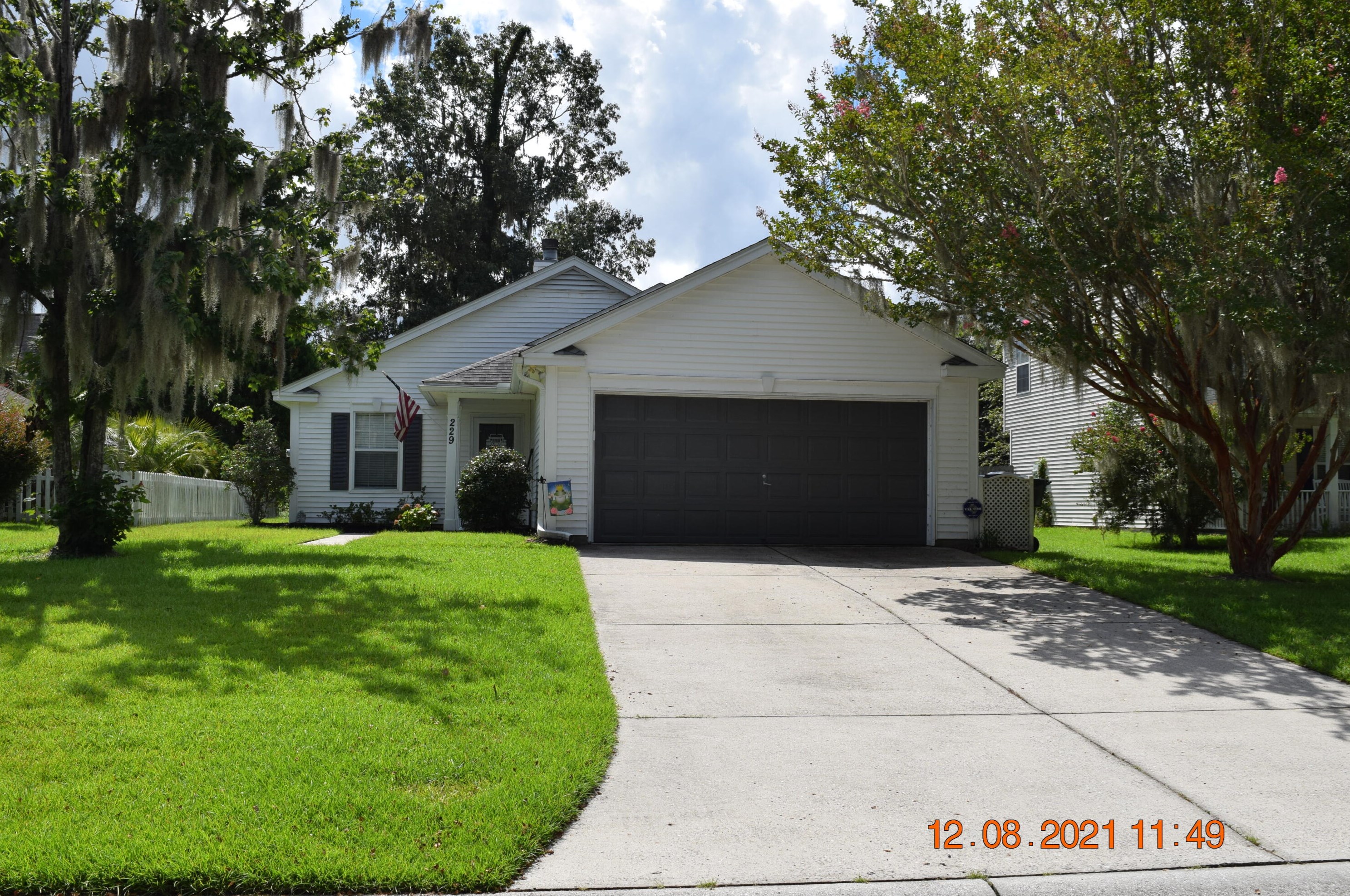 229 Lytham Ct, Charleston, SC 29414-6832