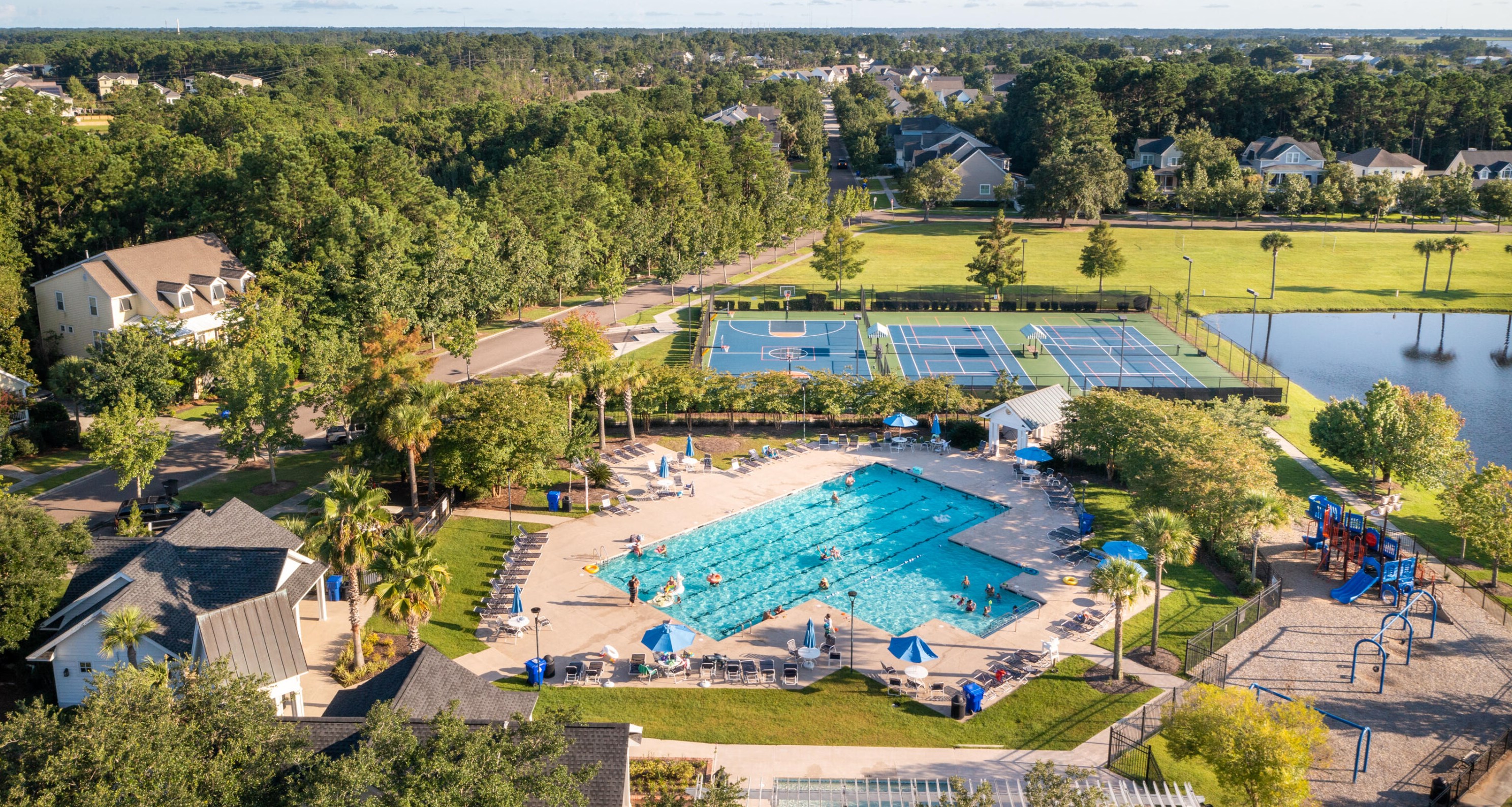 2290 Sandy Point Ln, Mount Pleasant SC  29466-8933 exterior