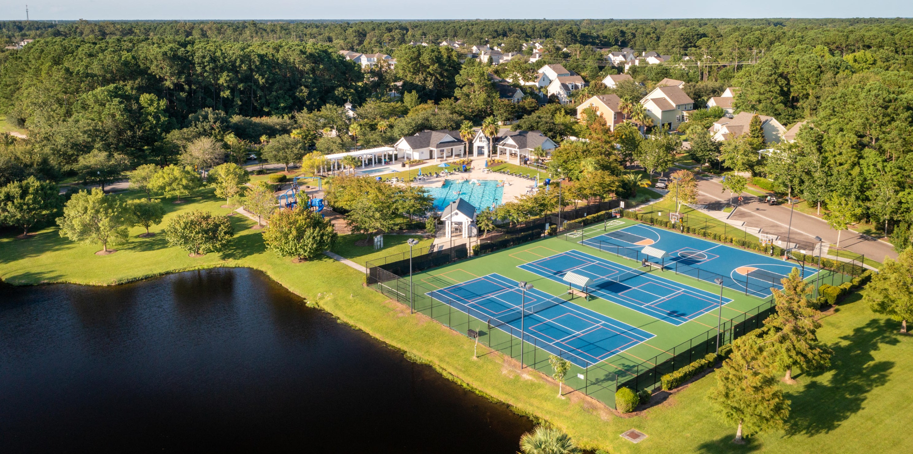 2290 Sandy Point Ln, Mount Pleasant SC  29466-8933 exterior