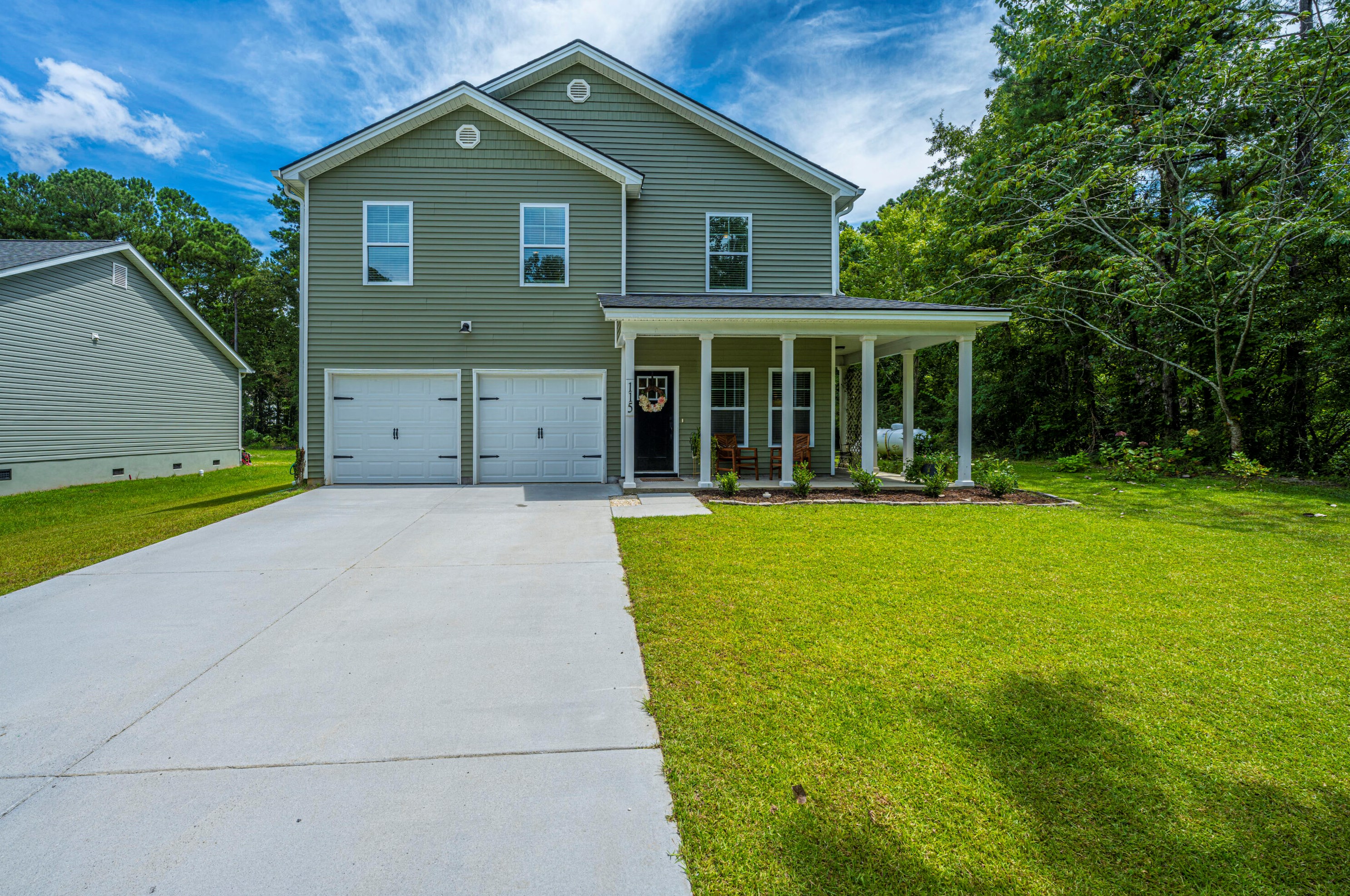115 Perry Dr, Summerville, SC 29483-3440