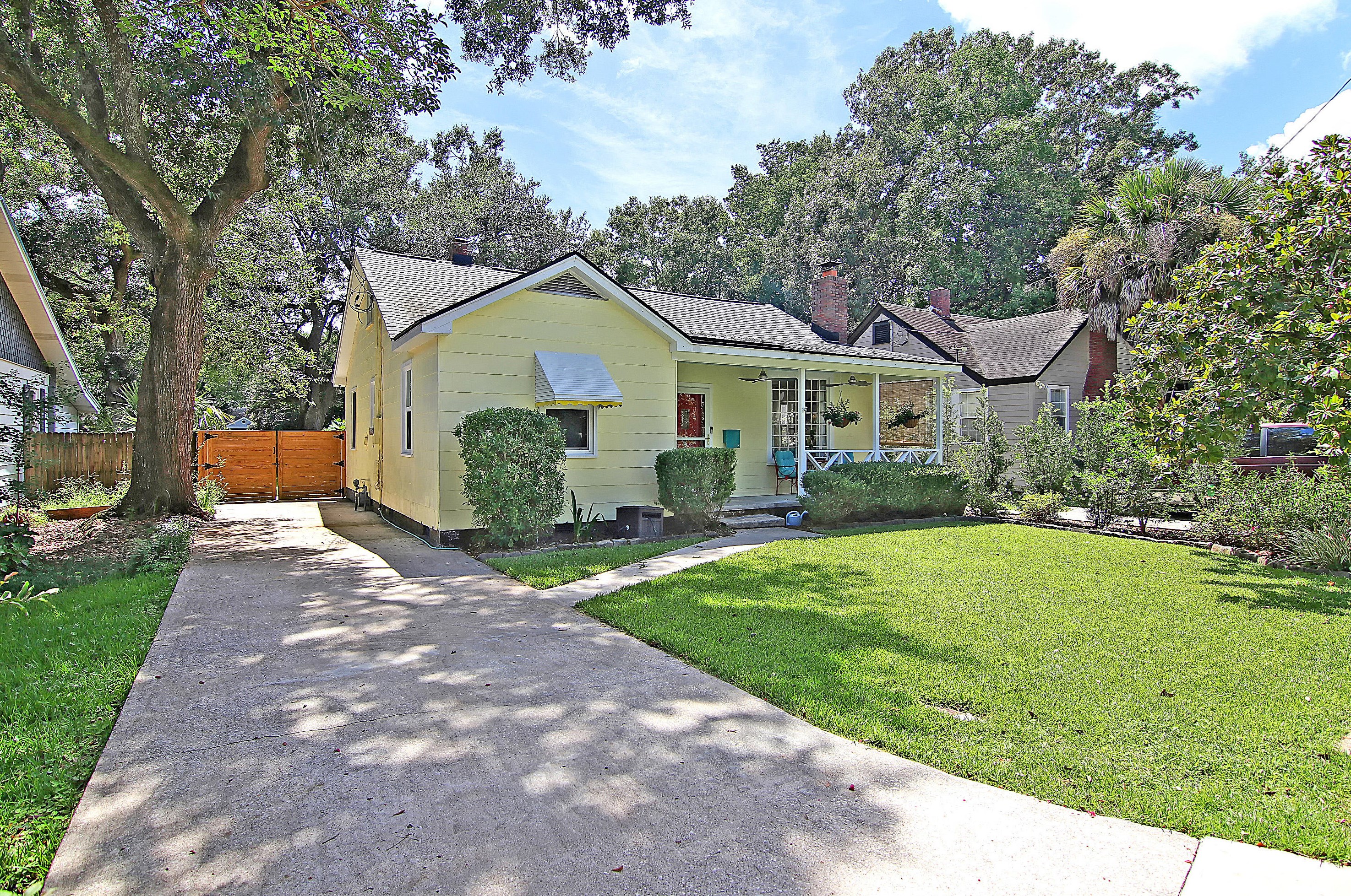 208 Hickory St, Charleston, SC 29407-6755