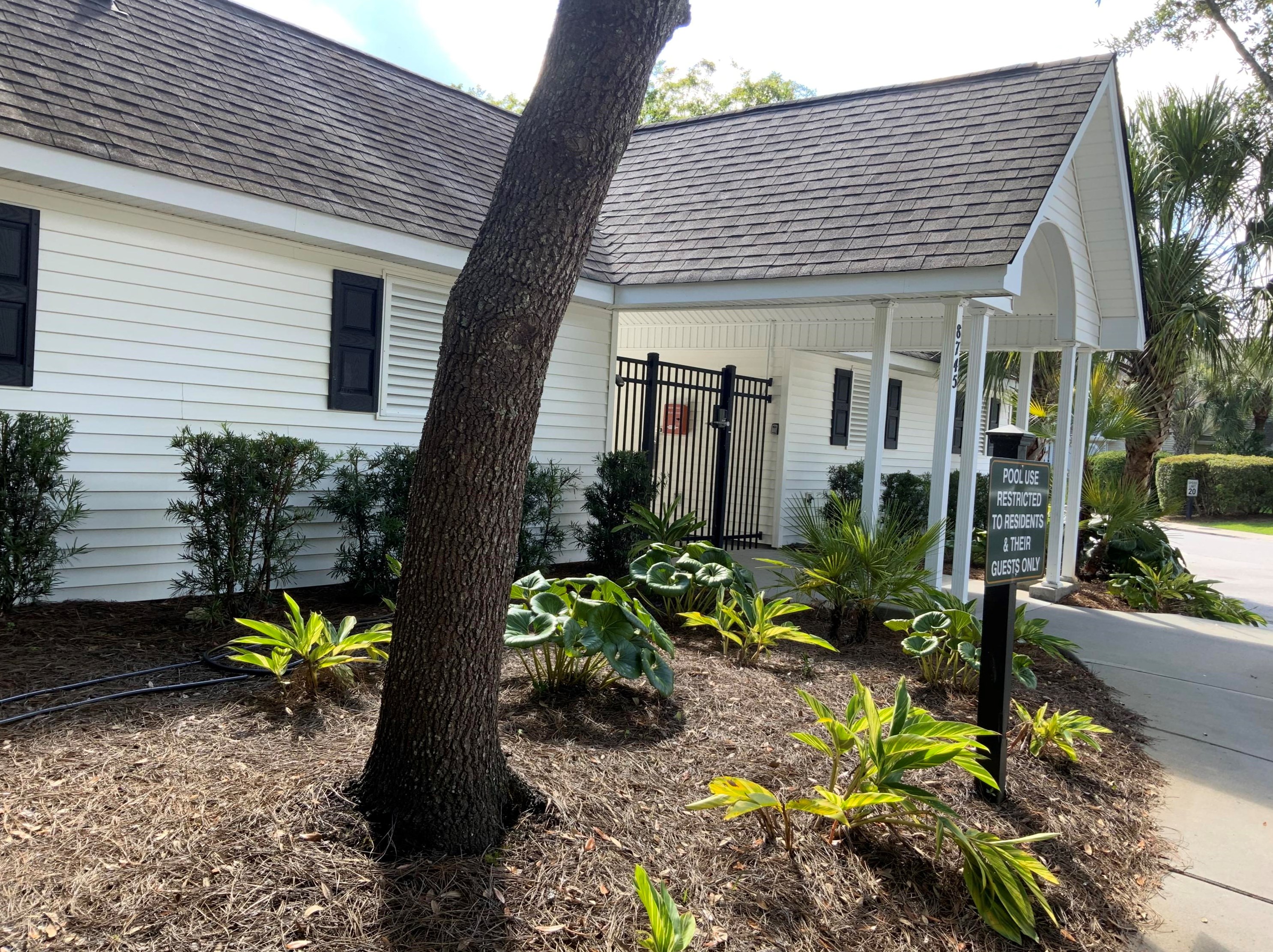 5221 Fernland Way, Charleston SC  29420-7573 exterior