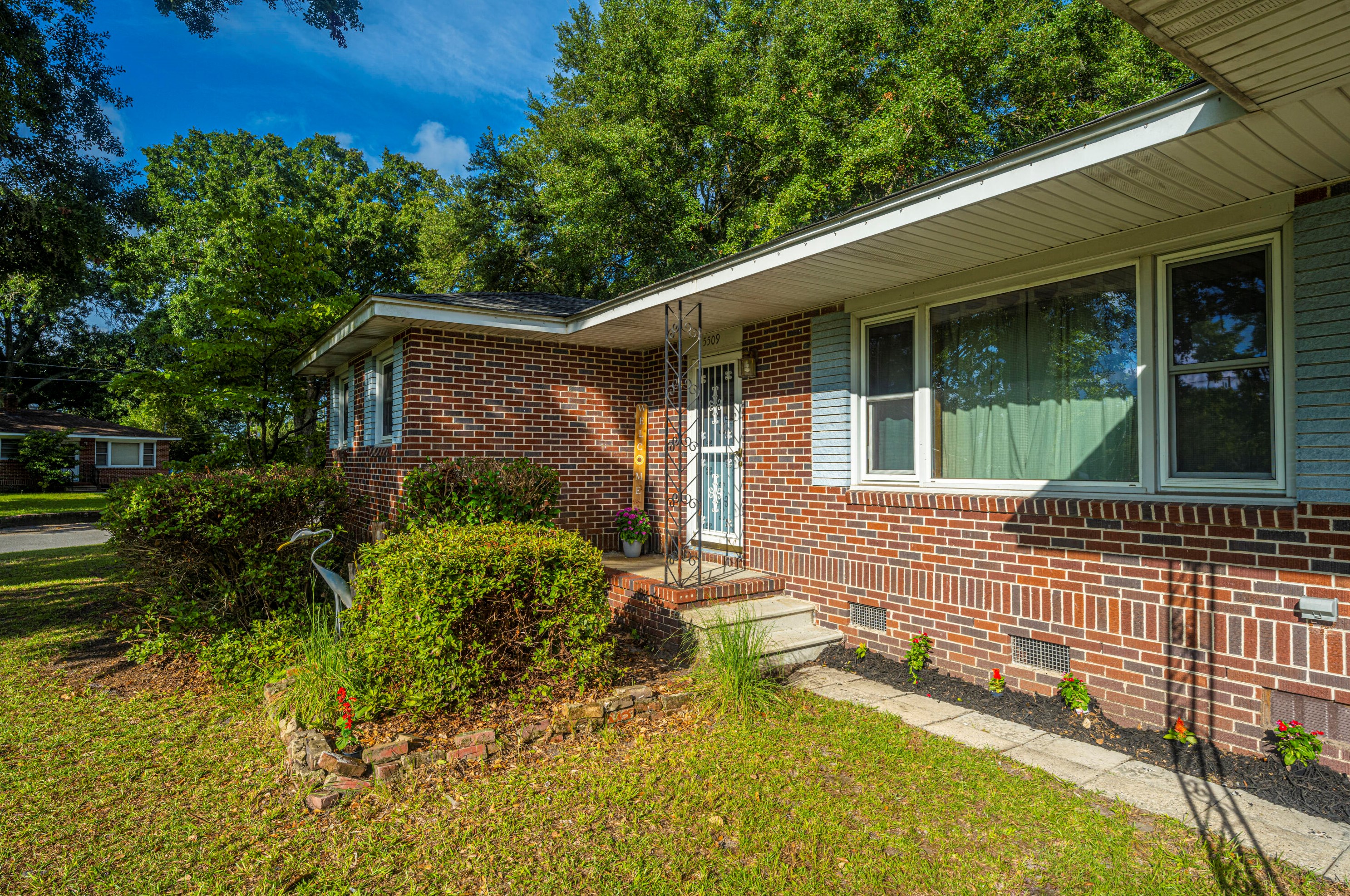 5509 Boots Ave, Charleston, SC 29406-6109