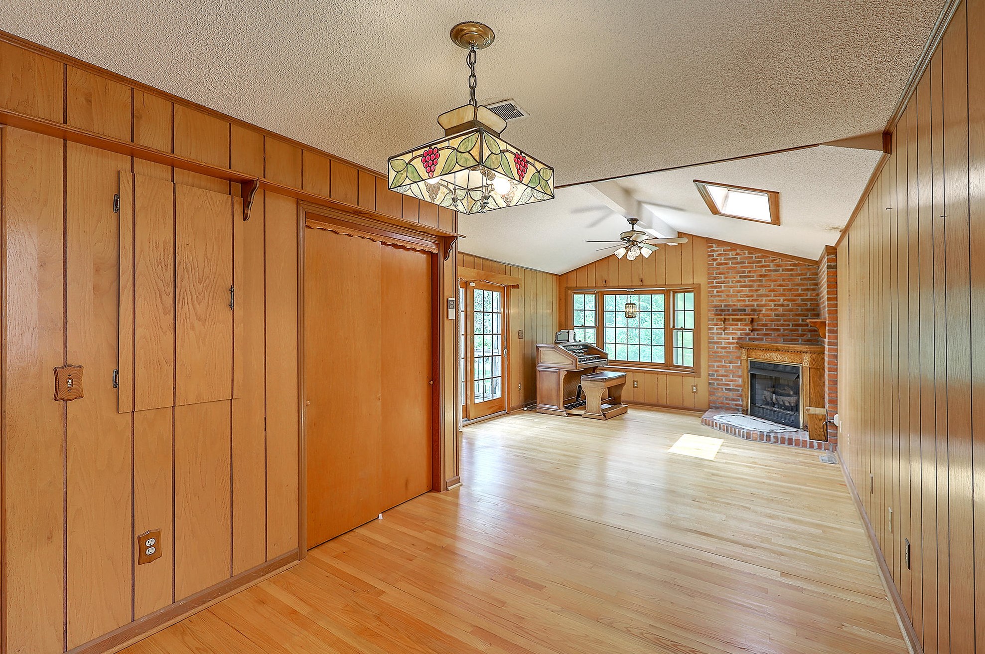 5332 Parkside Dr, Charleston SC  29405-4106 exterior