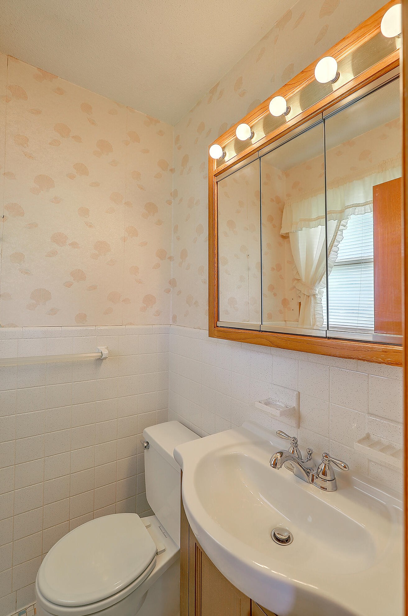 5332 Parkside Dr, Charleston SC  29405-4106 exterior