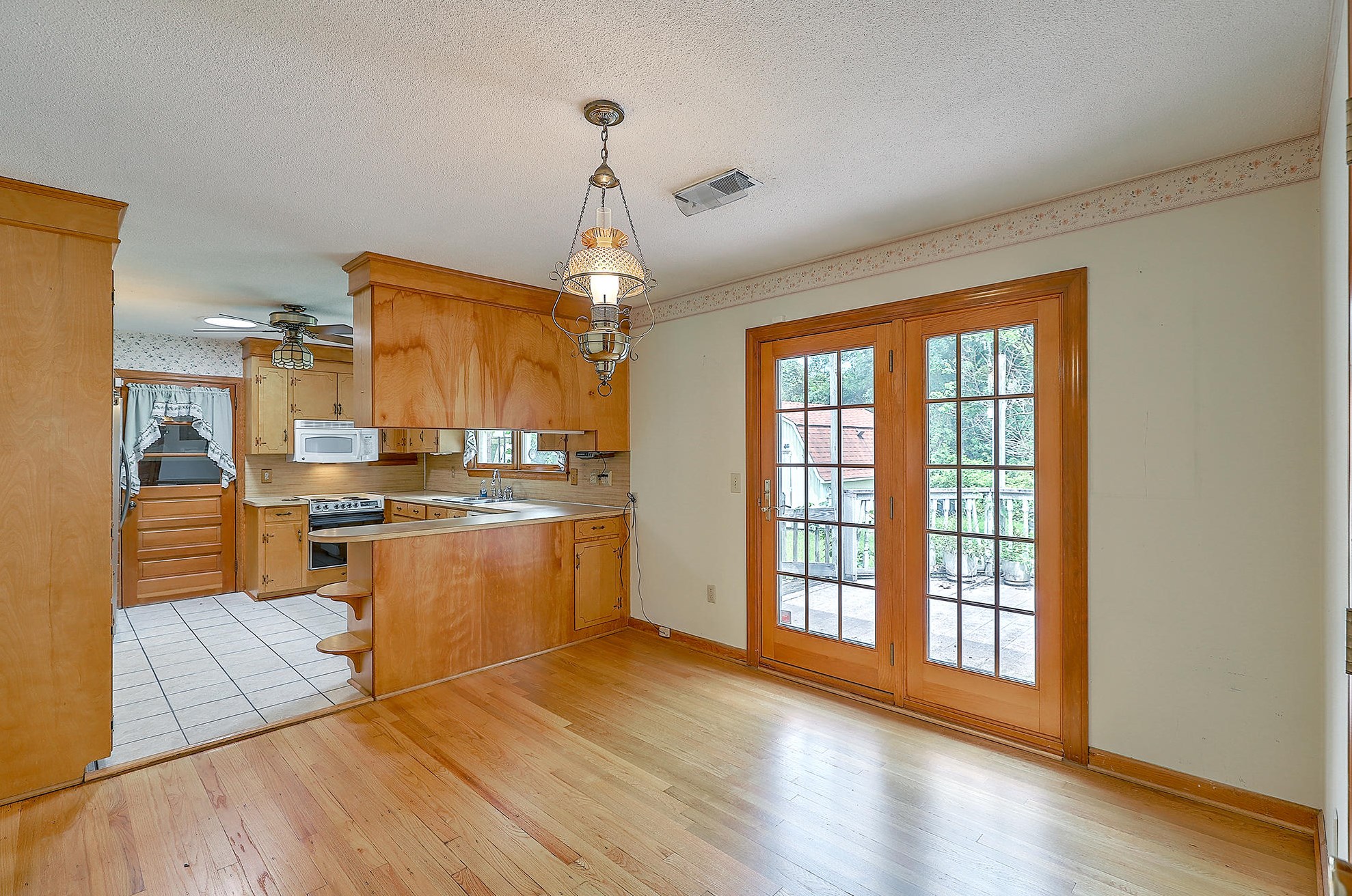 5332 Parkside Dr, Charleston SC  29405-4106 exterior