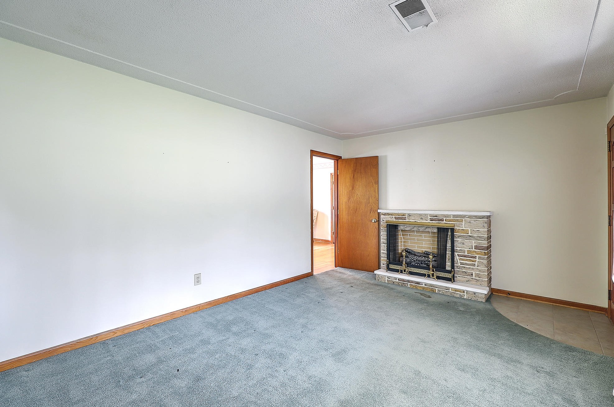 5332 Parkside Dr, Charleston SC  29405-4106 exterior