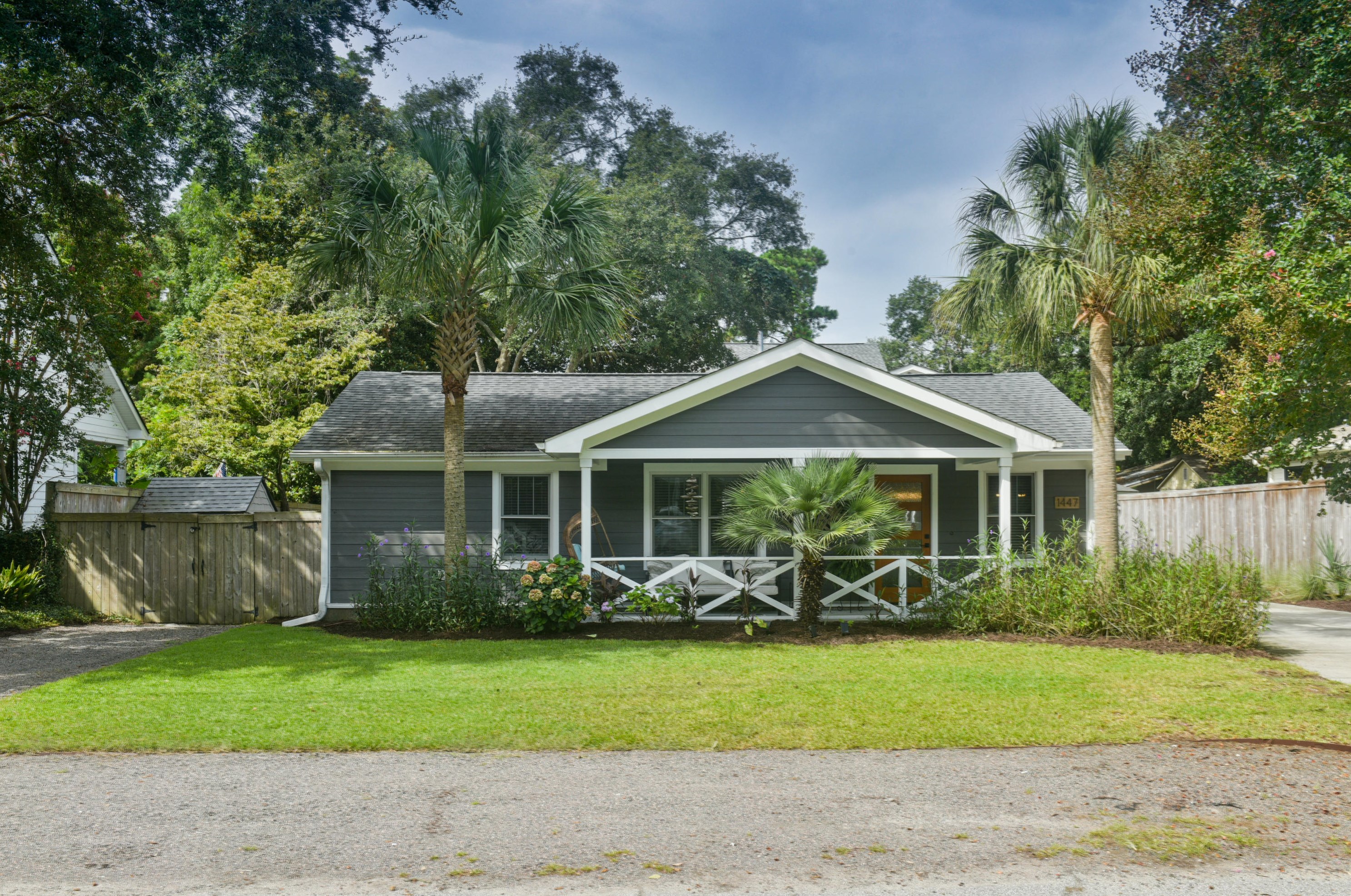 1447 Mataoka St, Mount Pleasant, SC 29464-4811