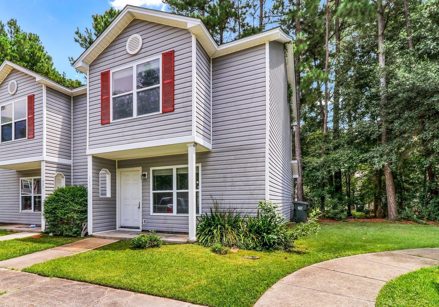 523 Travelers Blvd, Summerville, SC 29485-8218